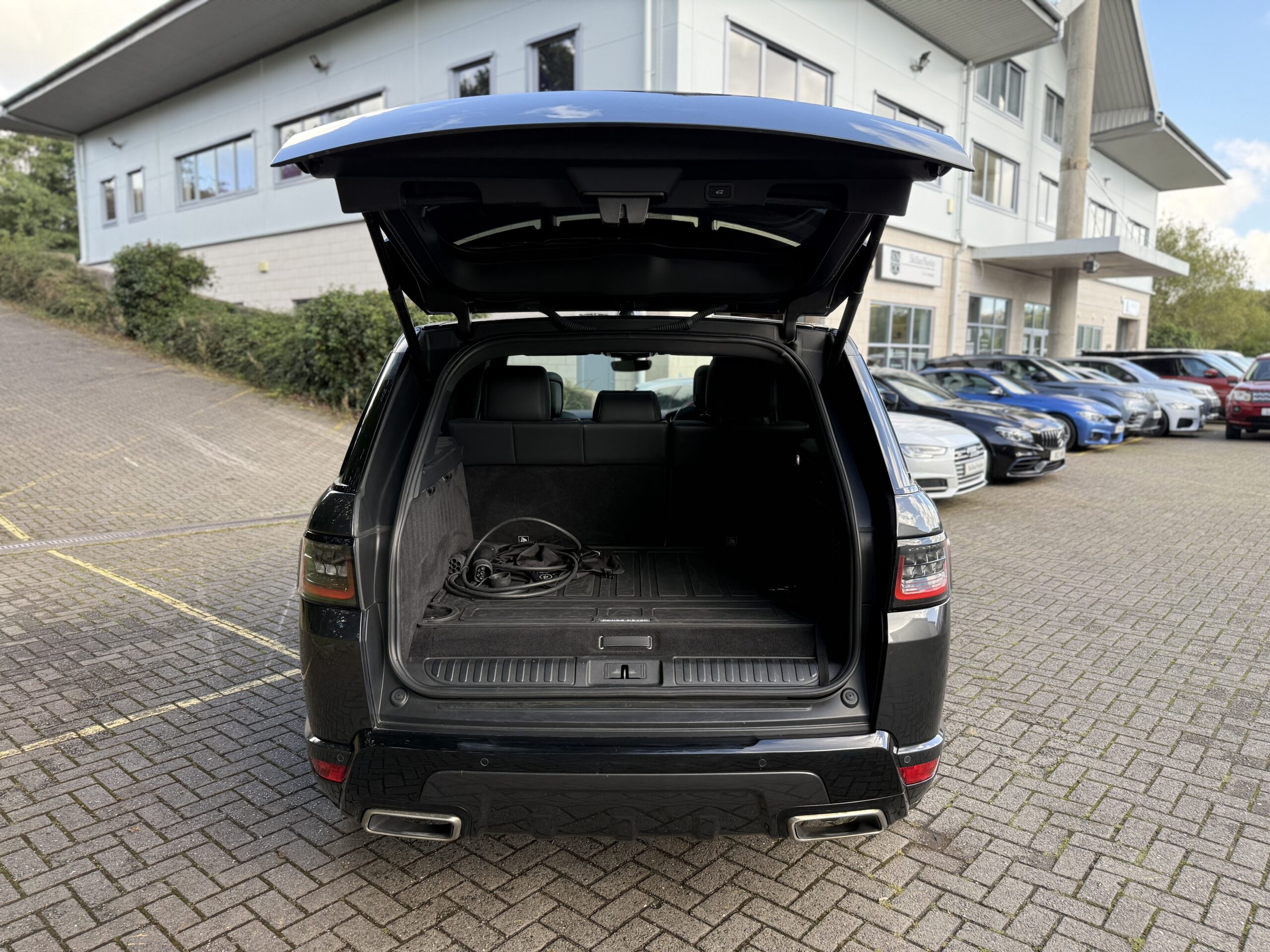 2021 Range Rover Sport 2.0 P400e HSE Dynamic Black 5Dr Auto