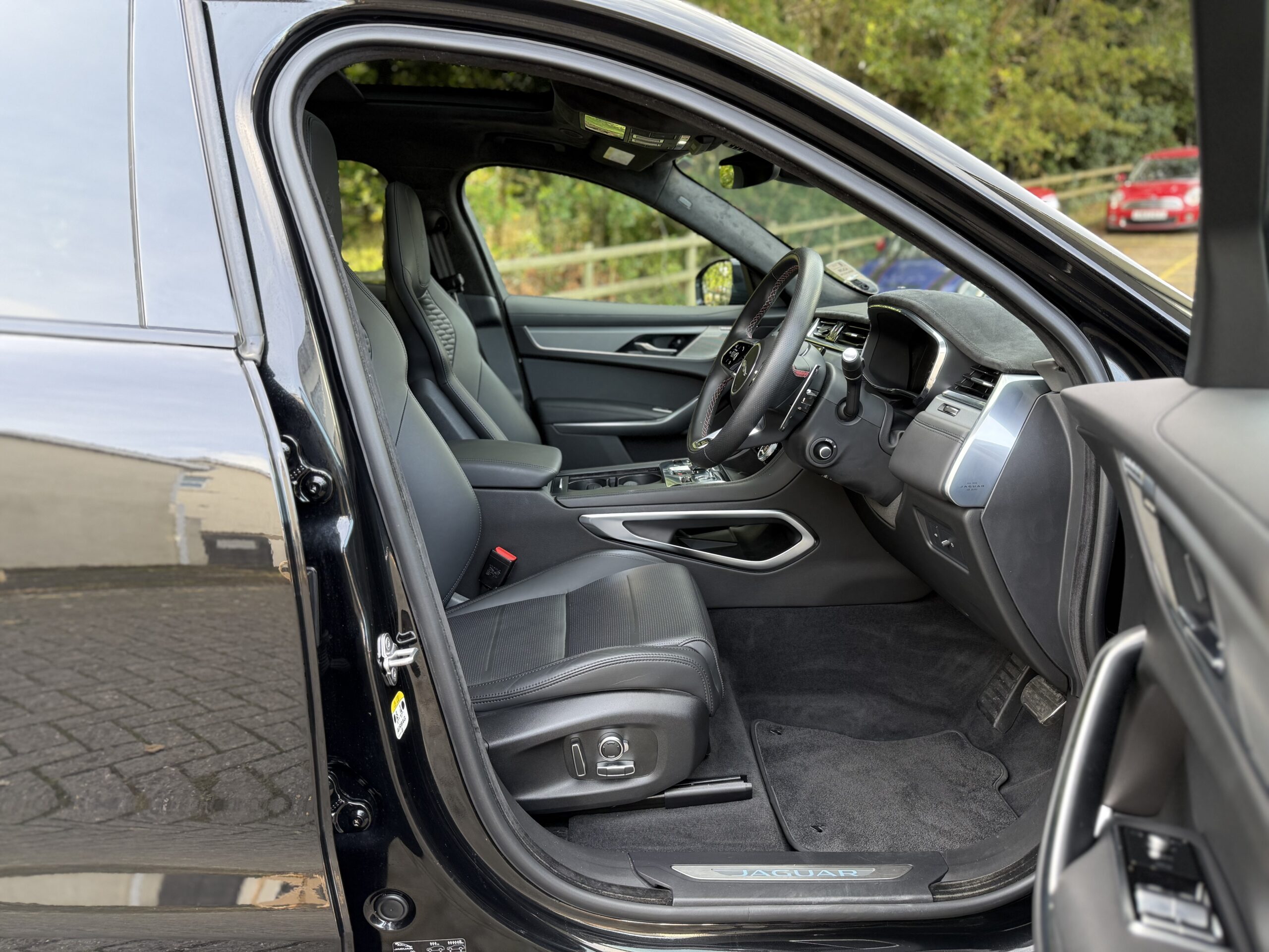 2023 Jaguar F-Pace 5.0 V8 550 SVR AWD 5Dr Auto