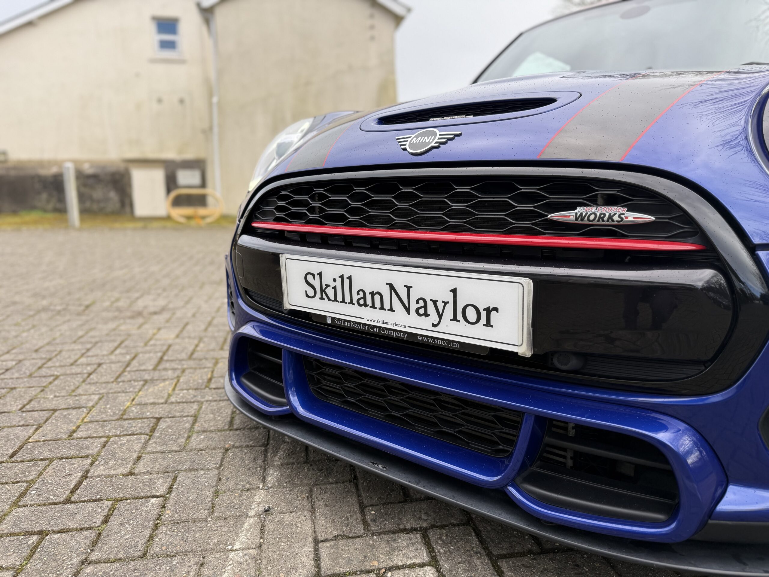 Vehicle Detail (Mobile)