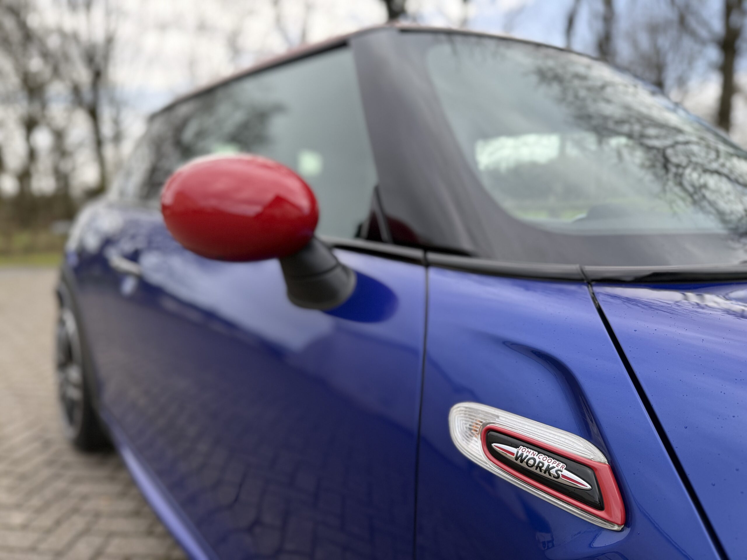 Vehicle Detail (Mobile)