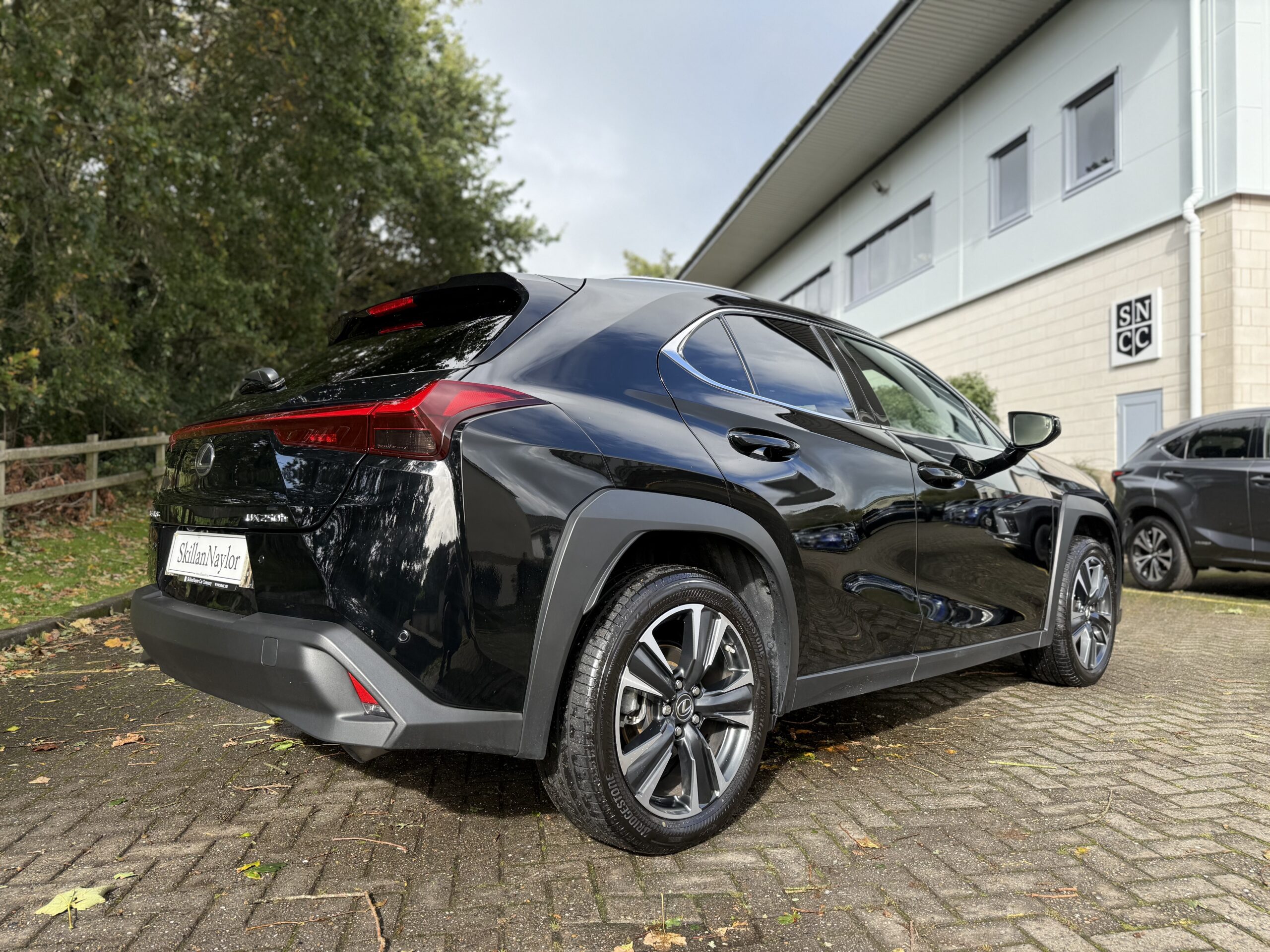 2023 Lexus UX 250h 2.0 Premium 5Dr Auto