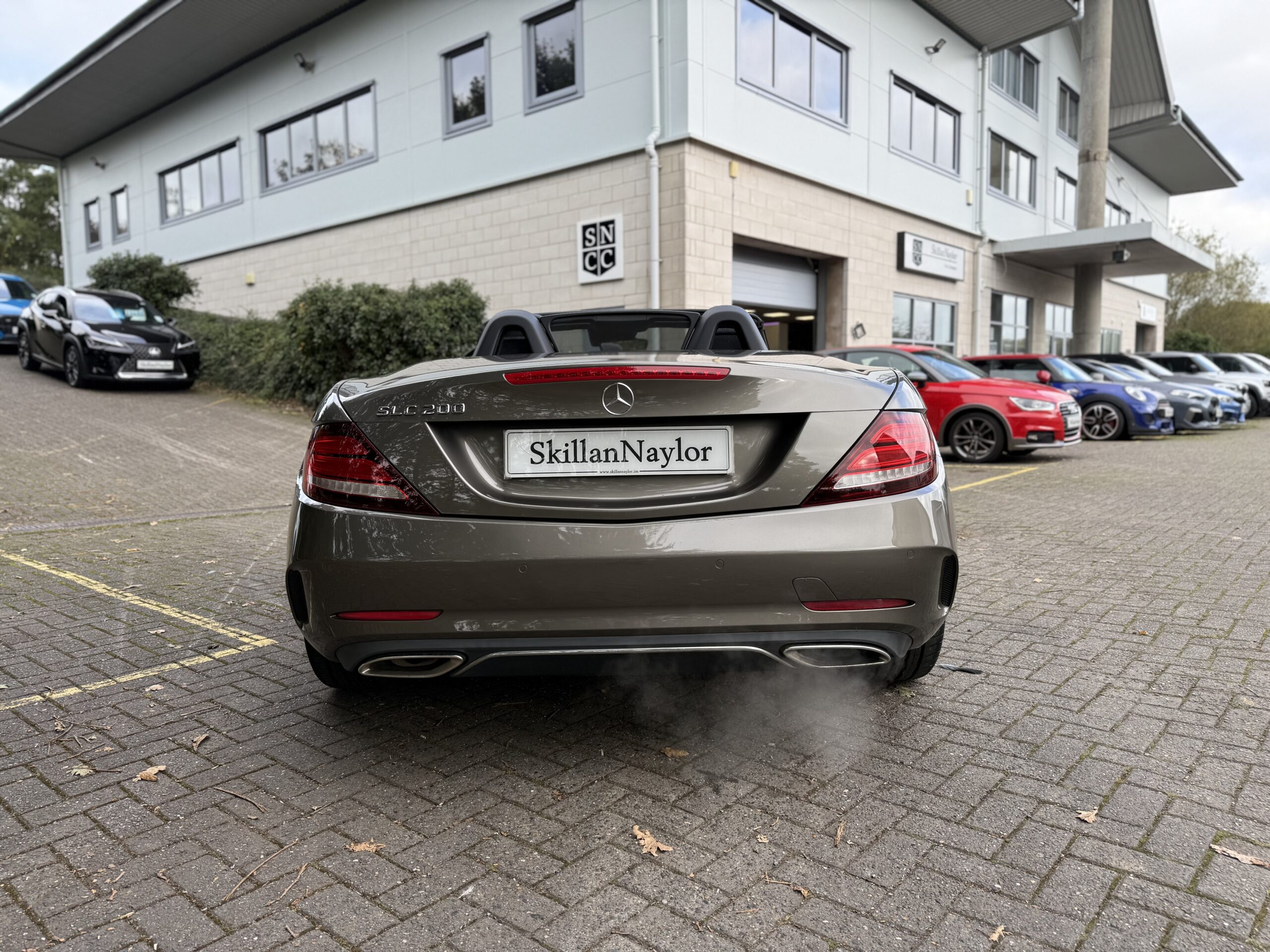 2016 Mercedes SLC 200 AMG Line 2Dr Roadster 9G-Tronic Auto