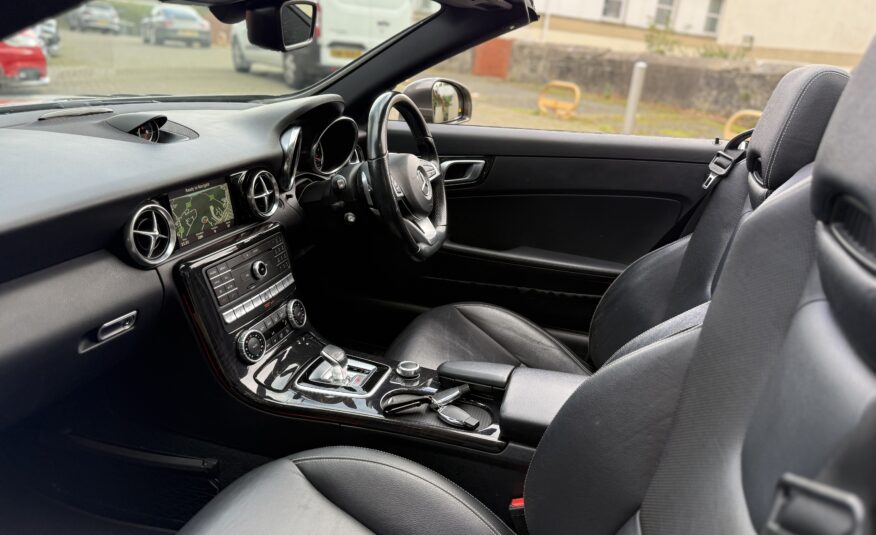 2016 Mercedes SLC 200 AMG Line 2Dr Roadster 9G-Tronic Auto