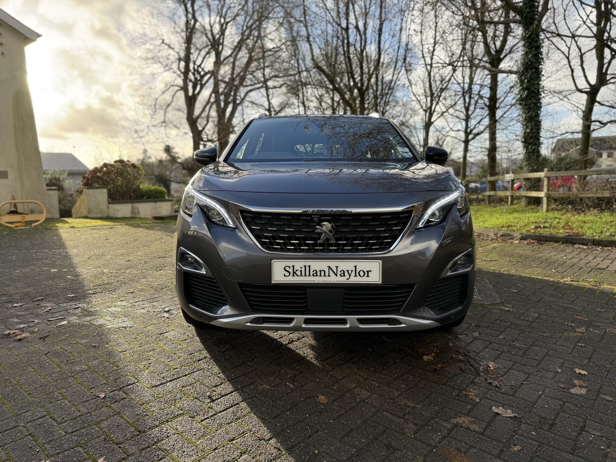 Vehicle Detail (Mobile)