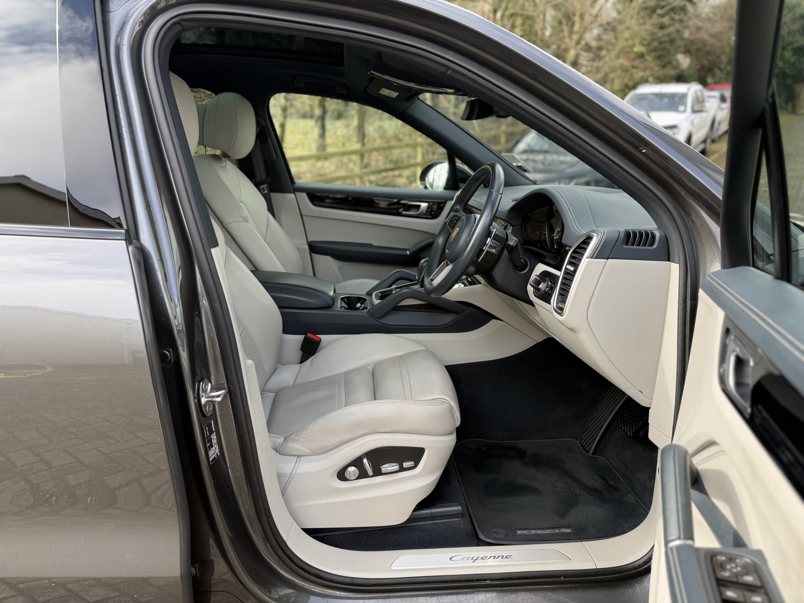 2020 Porsche Cayenne 3.0 E-Hybrid 5Dr Tiptronic Auto S
