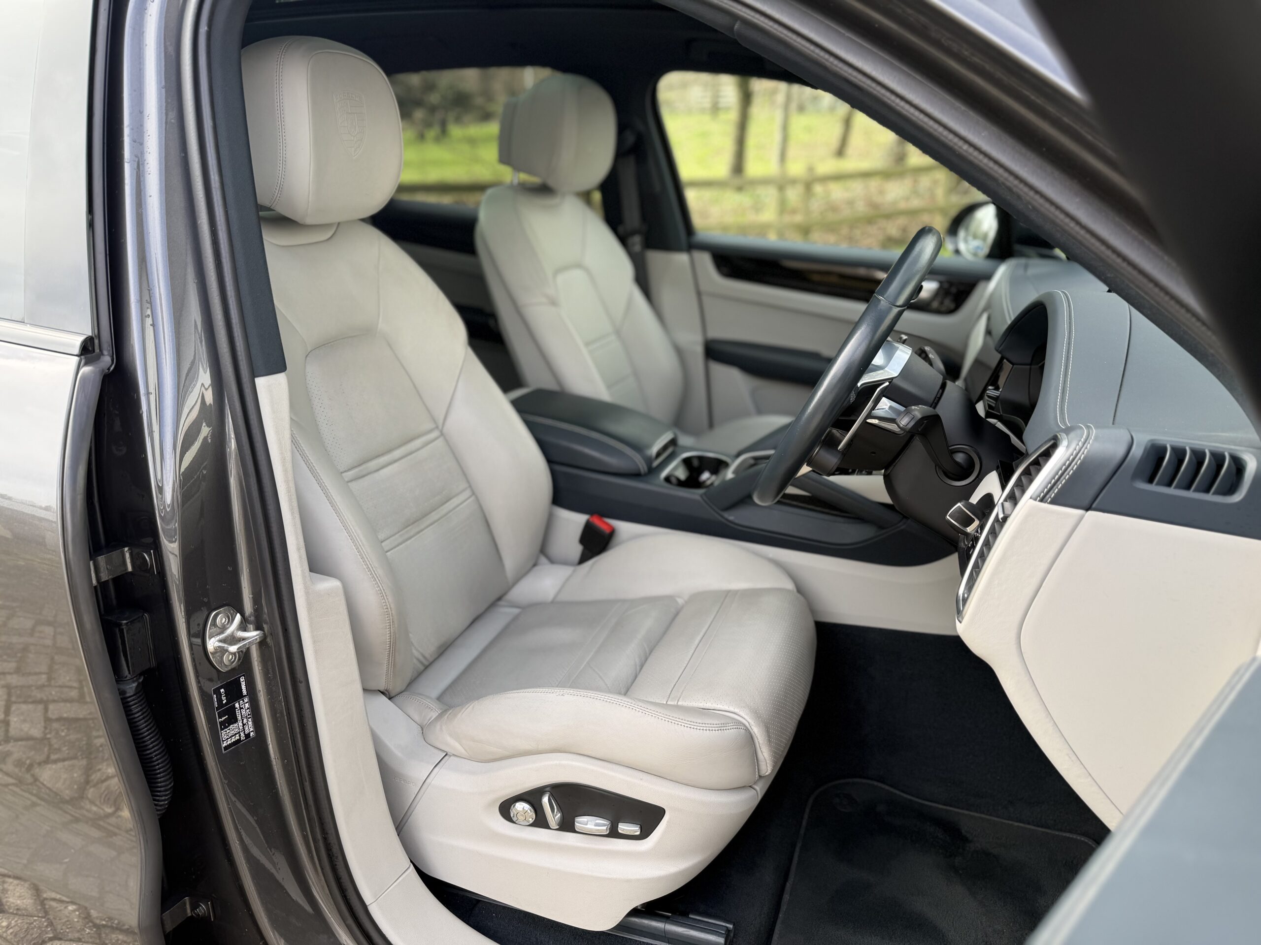 2020 Porsche Cayenne 3.0 E-Hybrid 5Dr Tiptronic Auto S