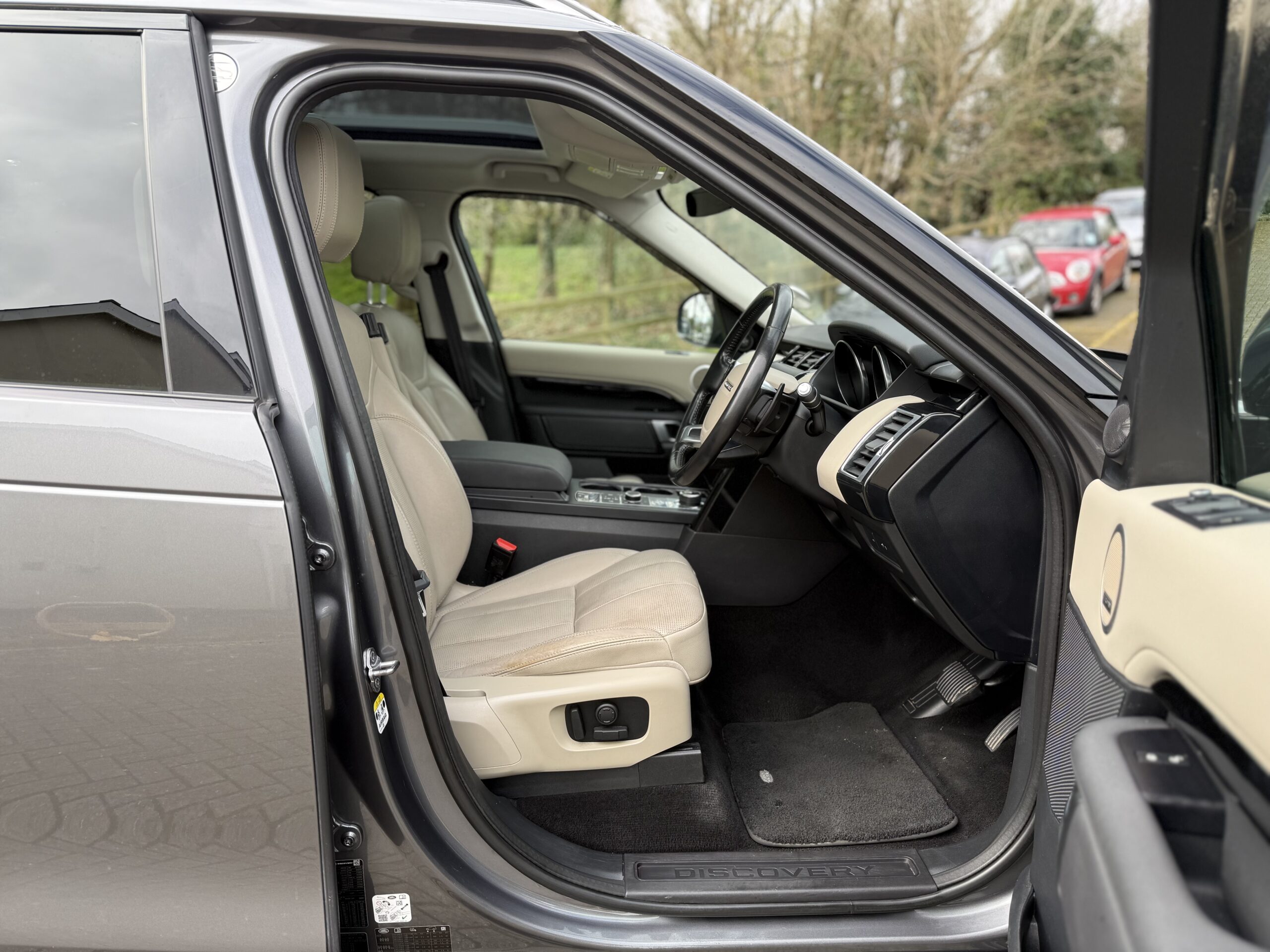 2019 Land Rover Discovery 5 3.0 SDV6 Anniversary Edition 5DR Auto