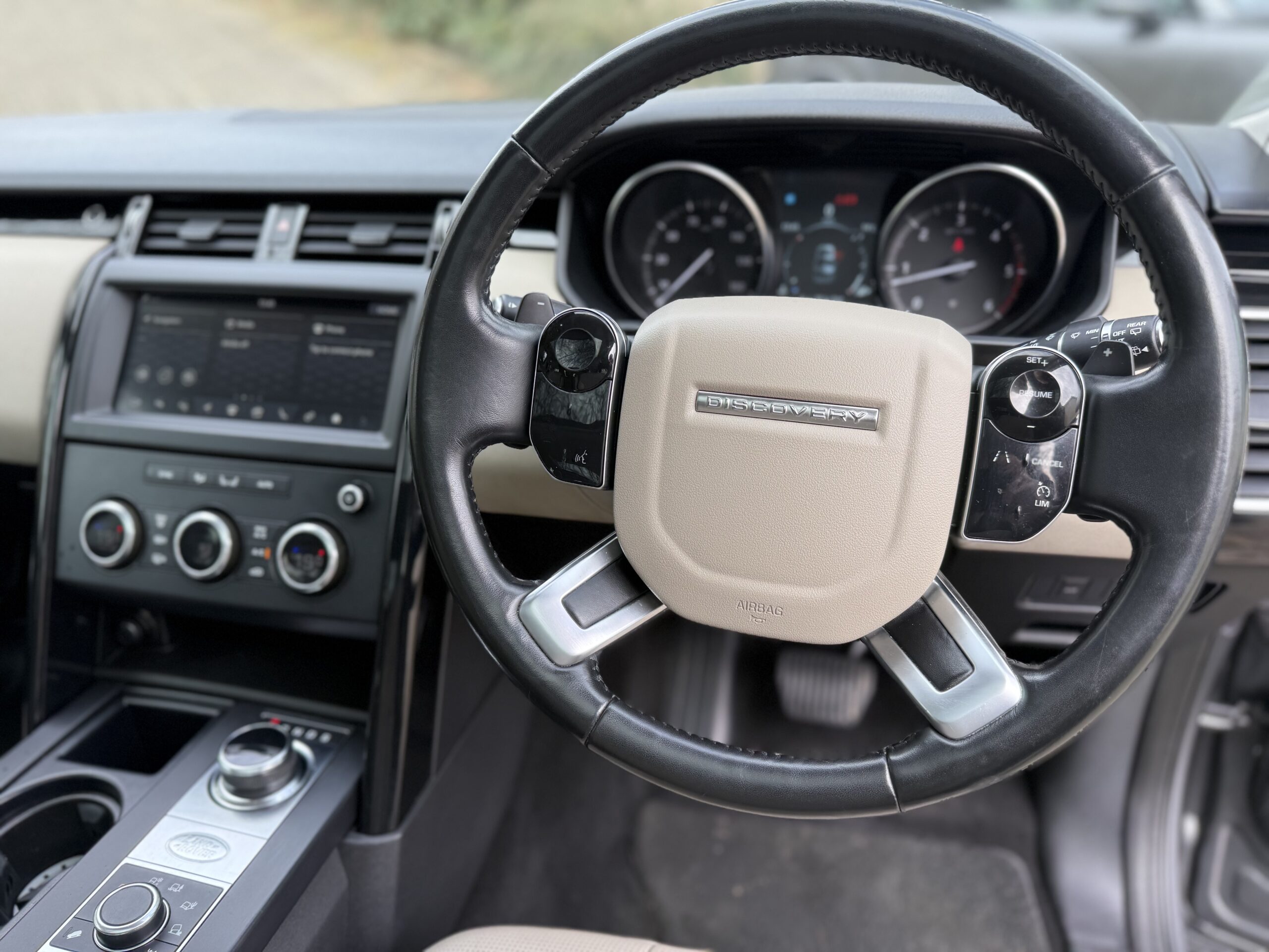 2019 Land Rover Discovery 5 3.0 SDV6 Anniversary Edition 5DR Auto