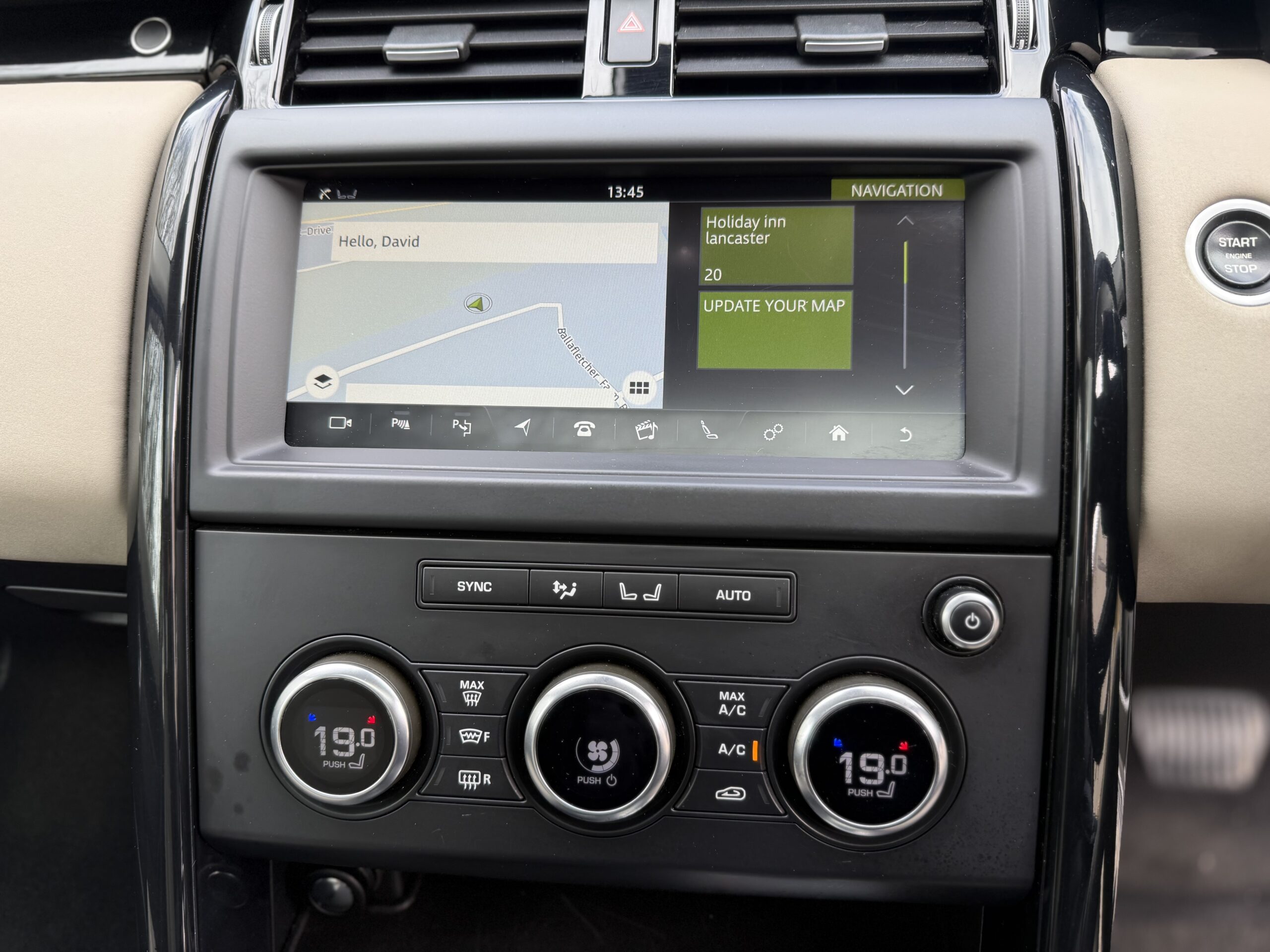 2019 Land Rover Discovery 5 3.0 SDV6 Anniversary Edition 5DR Auto