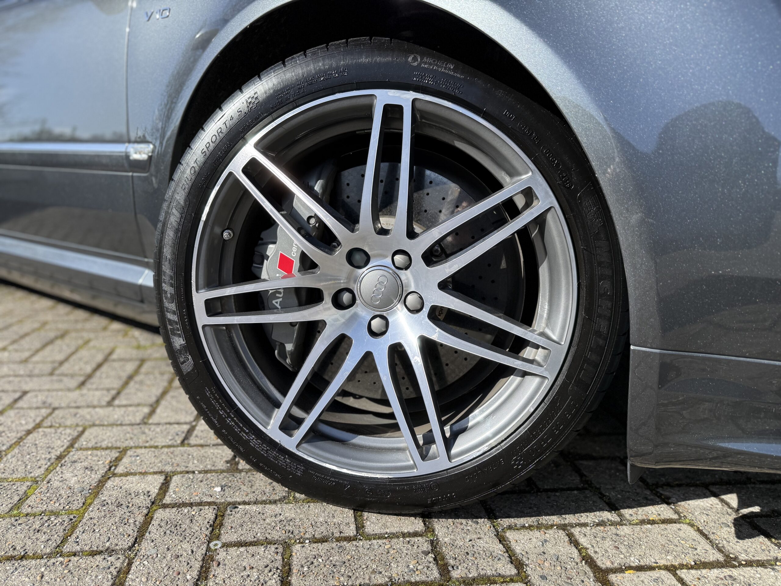 Vehicle Detail (Mobile)
