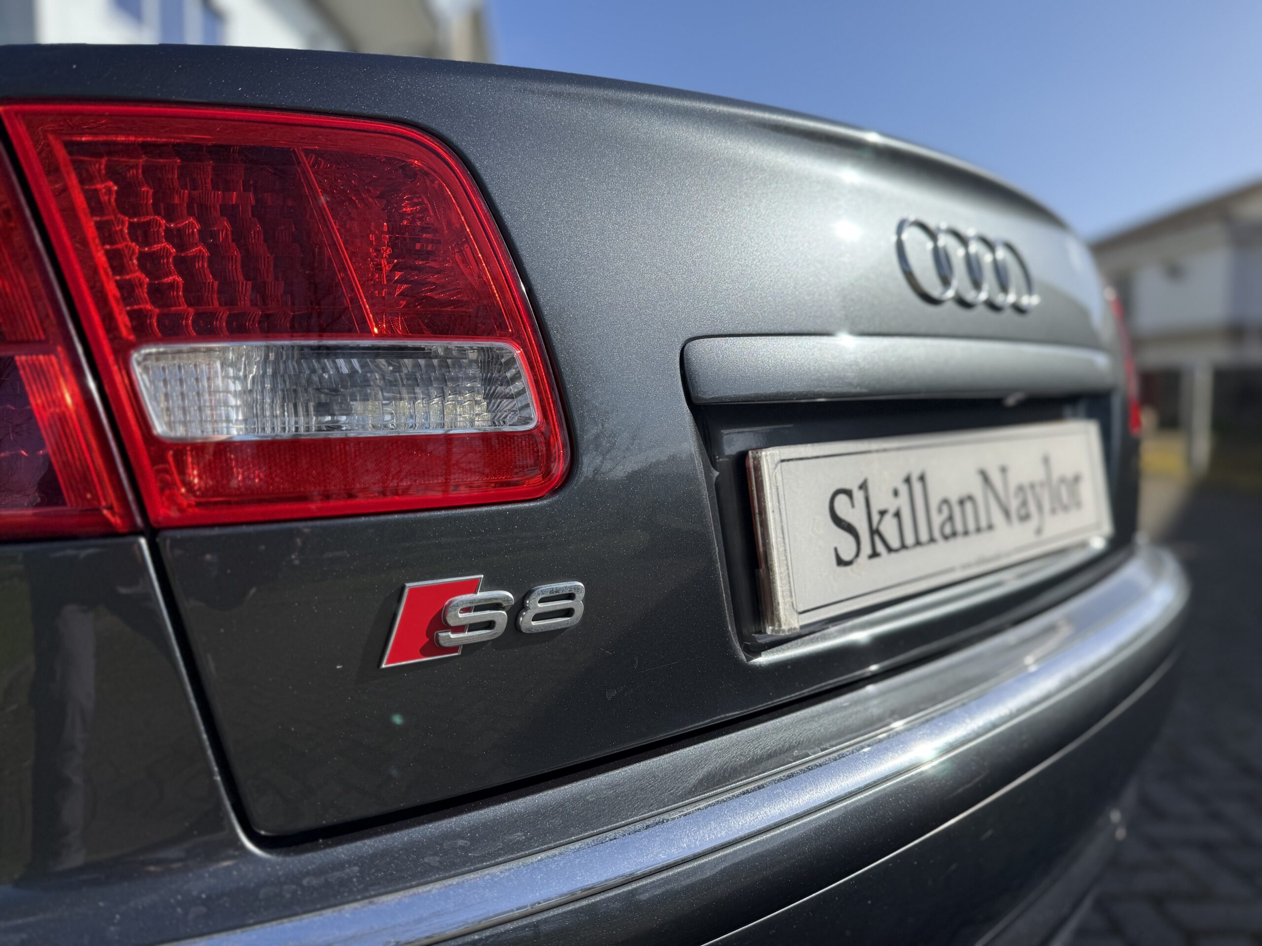 Vehicle Detail (Mobile)