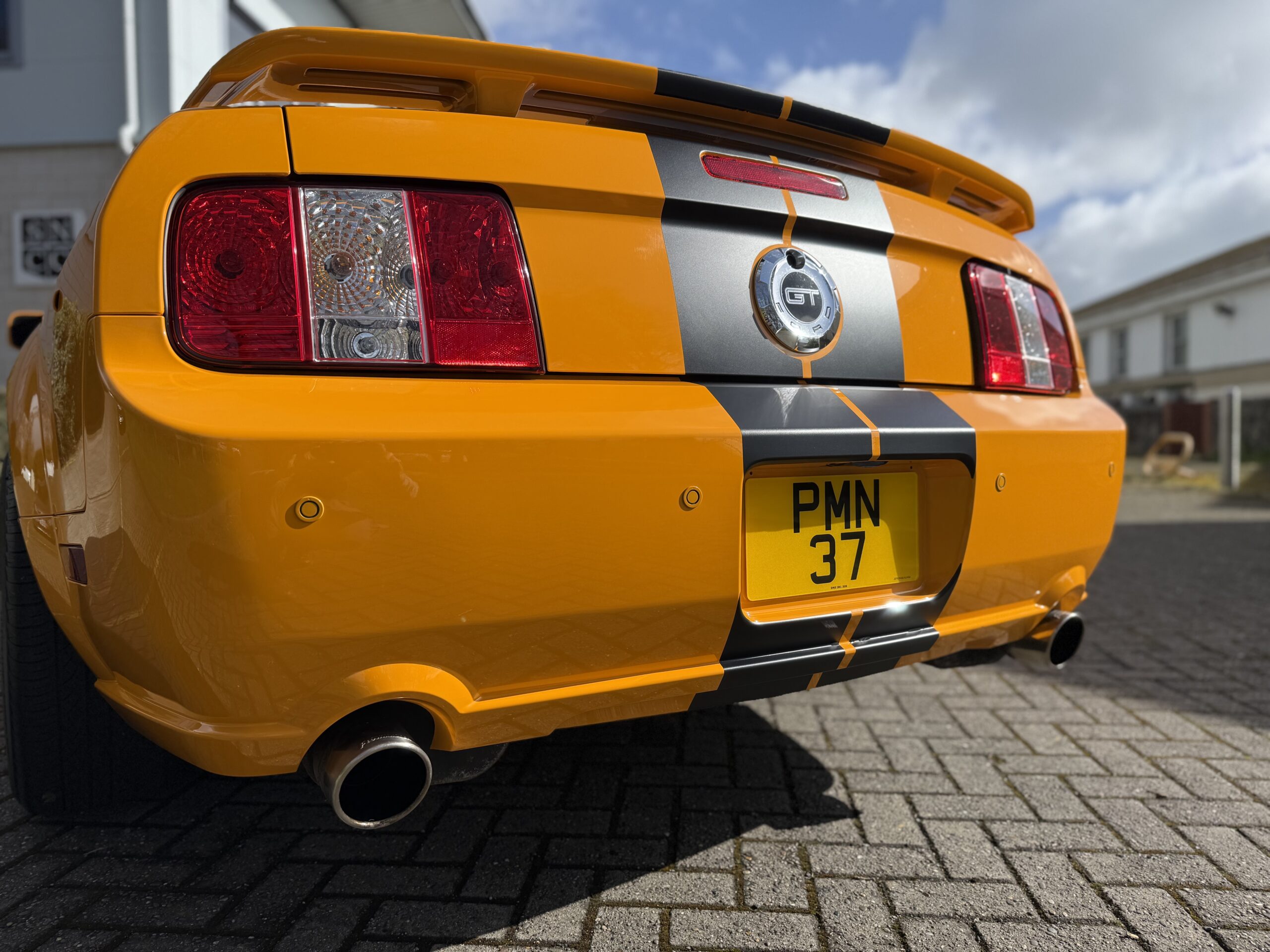 Vehicle Detail (Mobile)