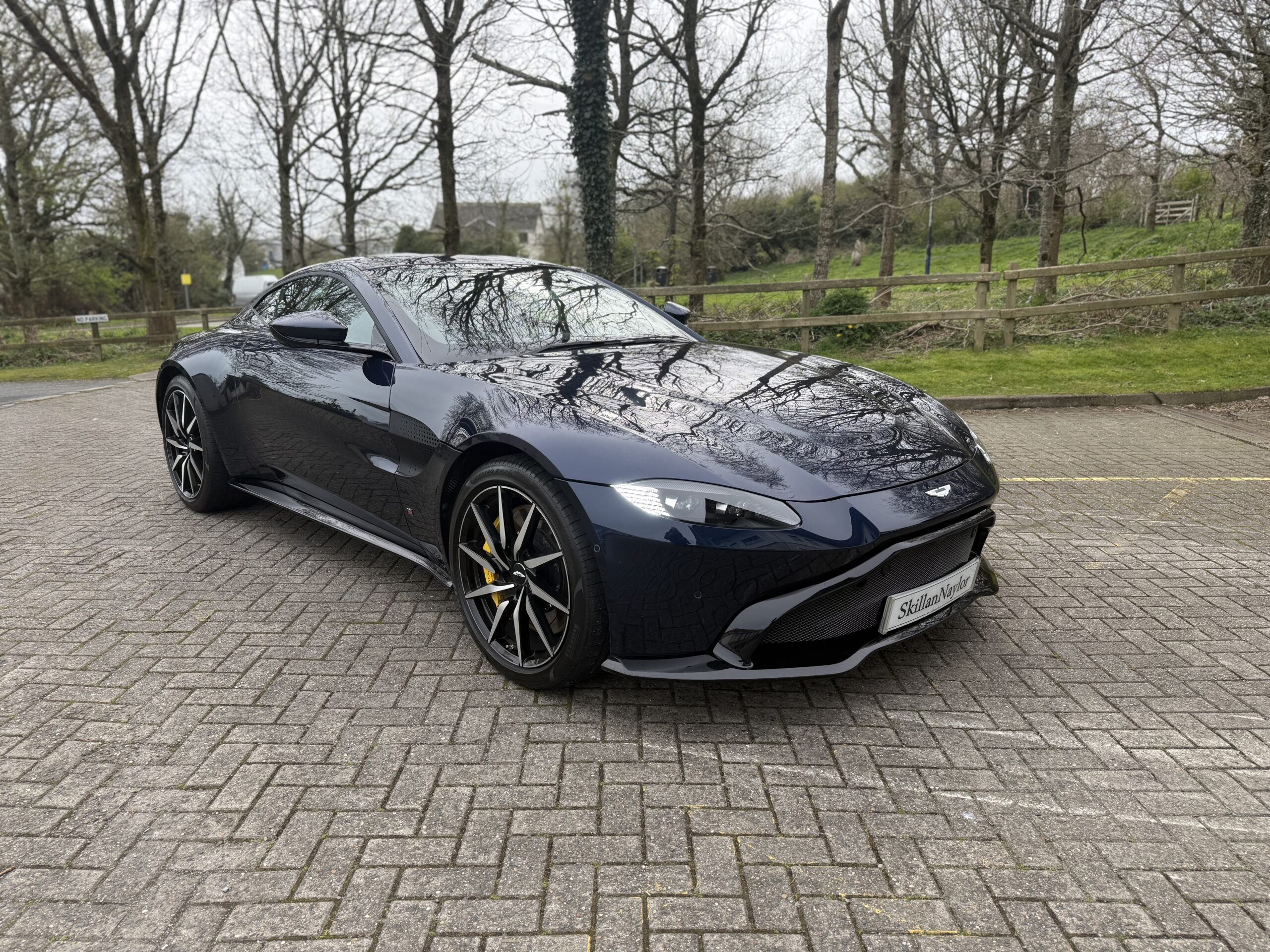 2019 Aston Martin Vantage Coupe 4.0 V8 Auto
