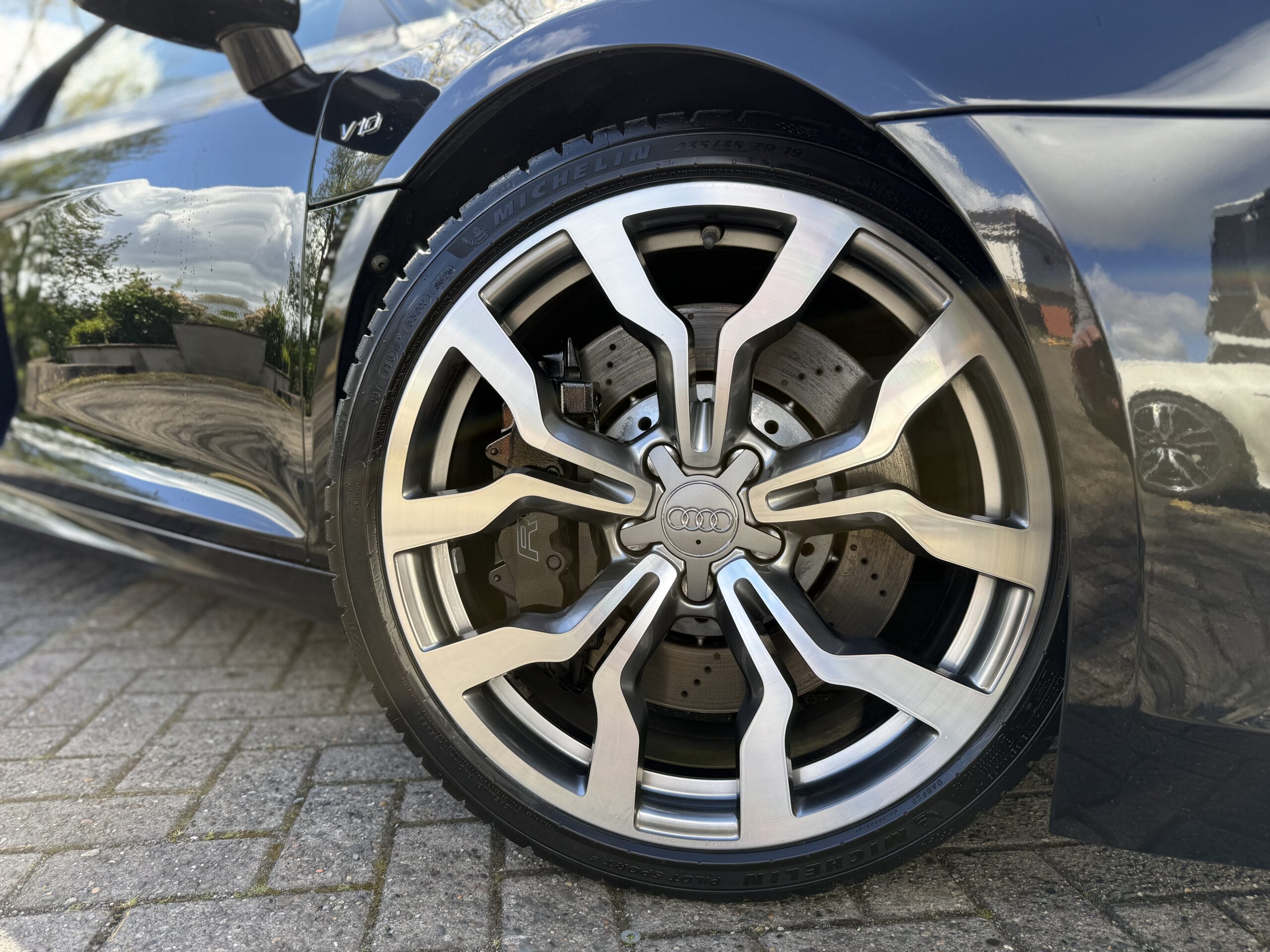 2009 Audi R8 5.2 FSI V10 Quattro Coupe