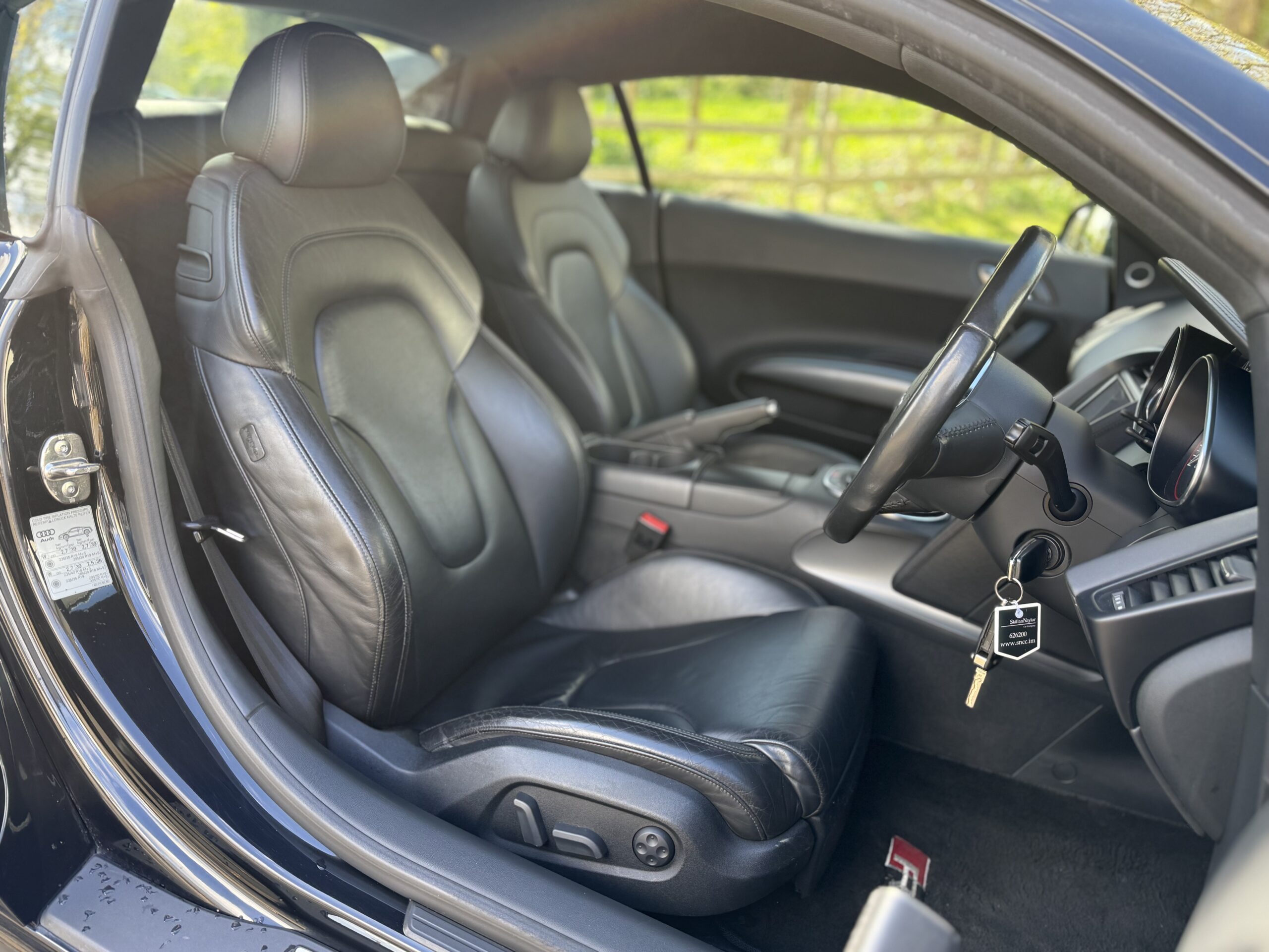 2009 Audi R8 5.2 FSI V10 Quattro Coupe
