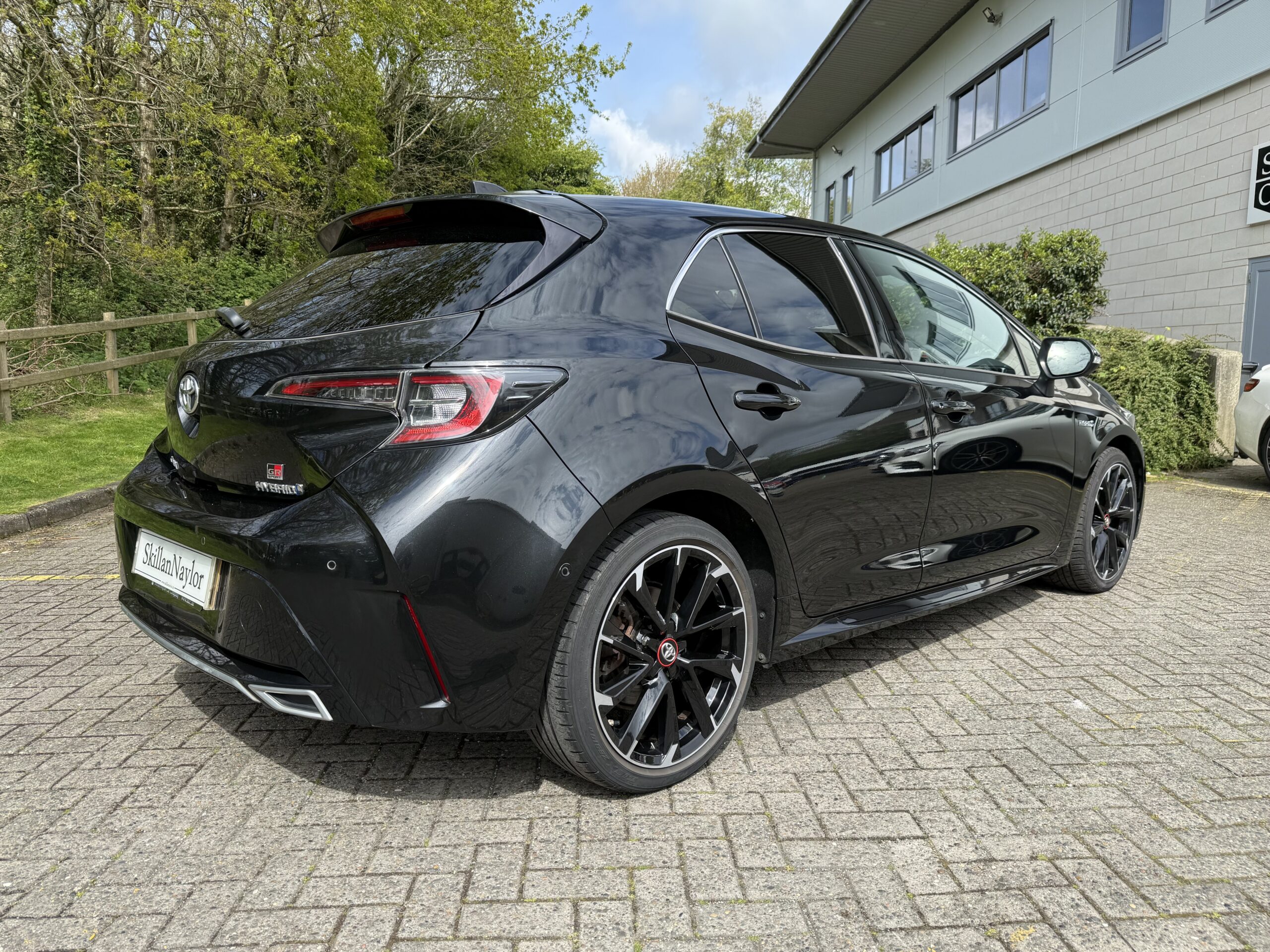 2020 Toyota Corolla 2.0 VVT-i Hybrid GR Sport 5Dr Auto