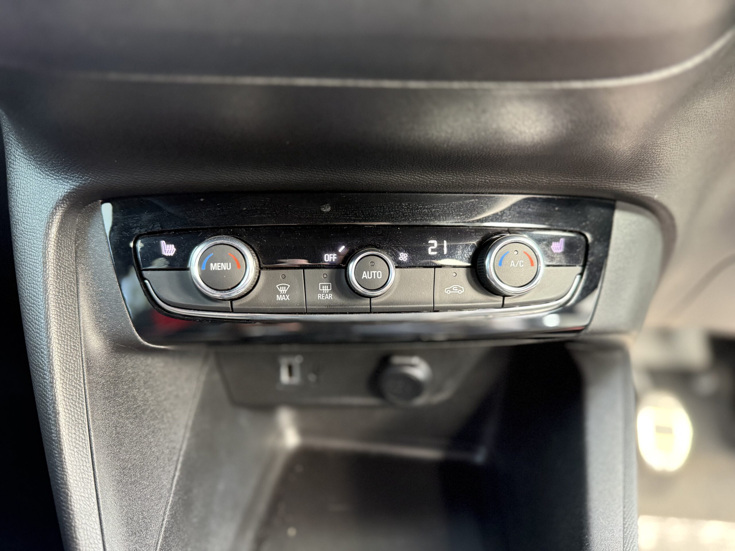 2022 Vauxhall Corsa 1.2 Turbo SRI Edition 5Dr