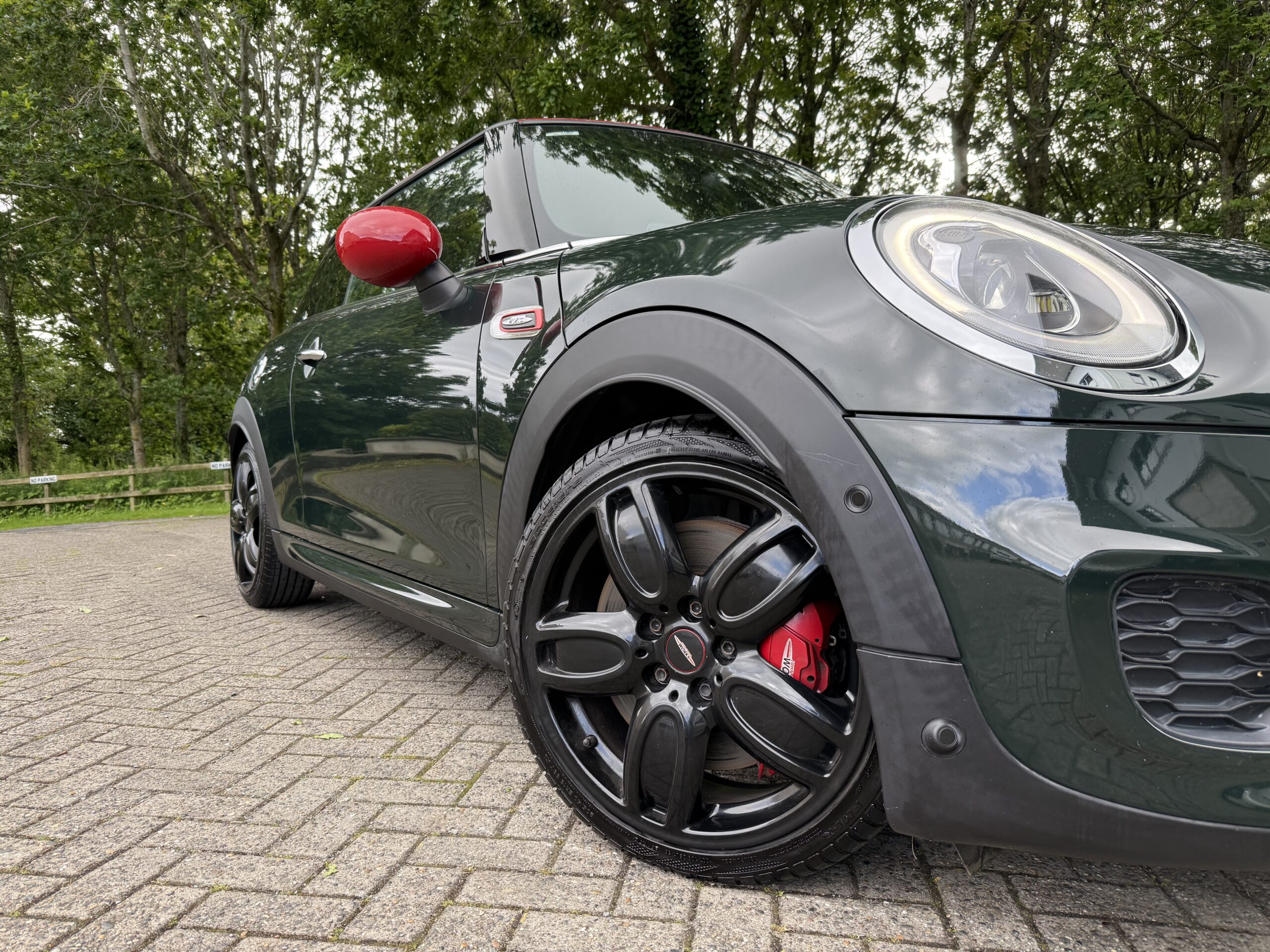 2015 MINI 2.0 John Cooper Works 3Dr Auto