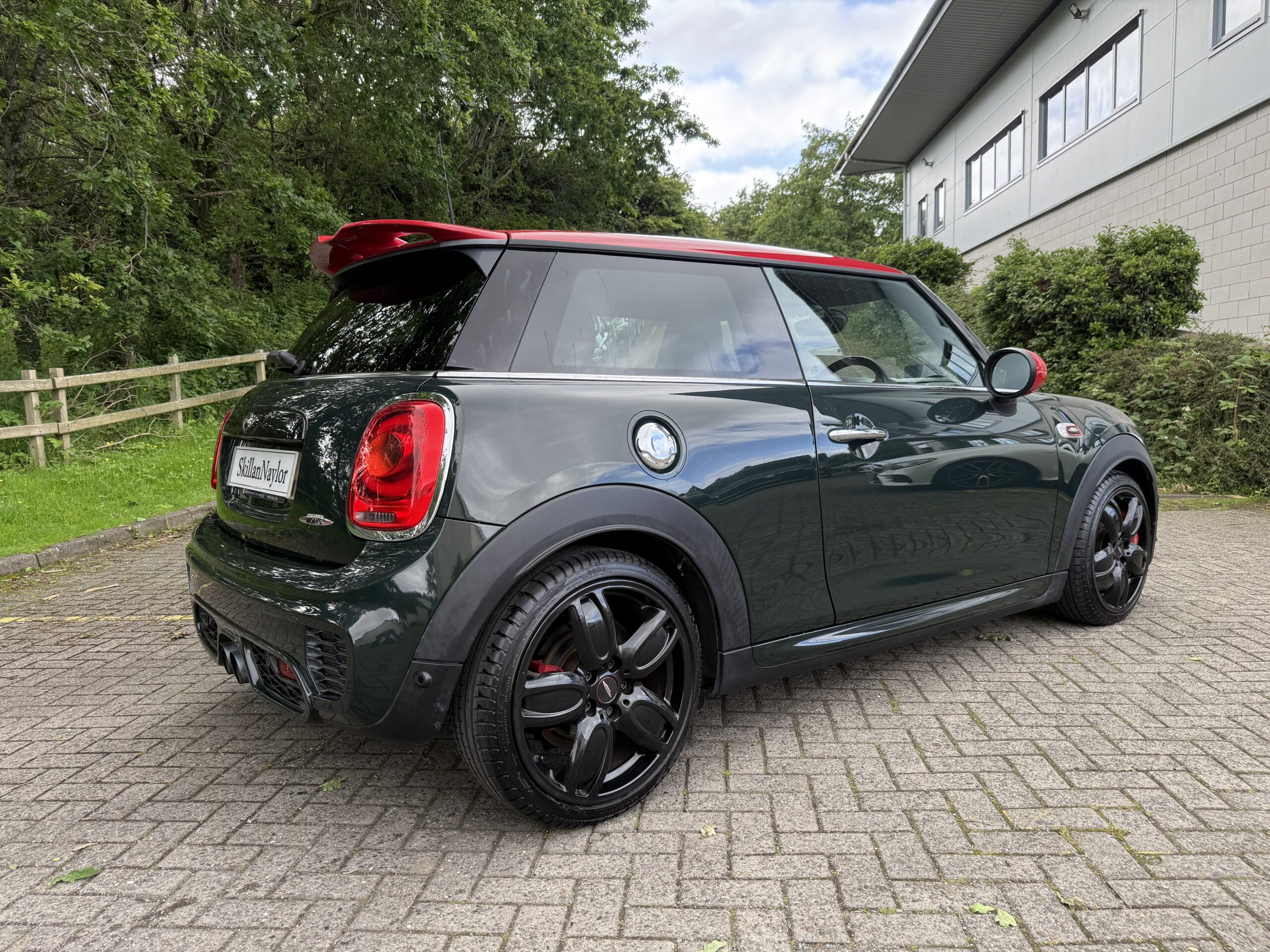 2015 MINI 2.0 John Cooper Works 3Dr Auto
