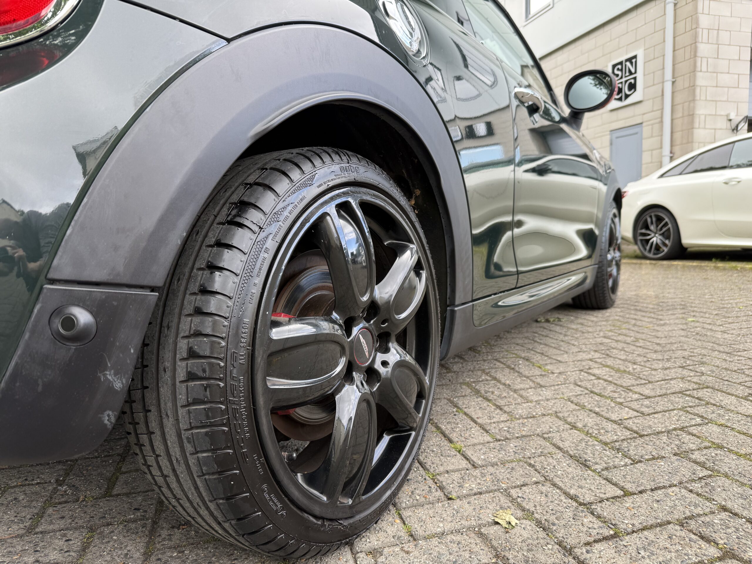 2015 MINI 2.0 John Cooper Works 3Dr Auto