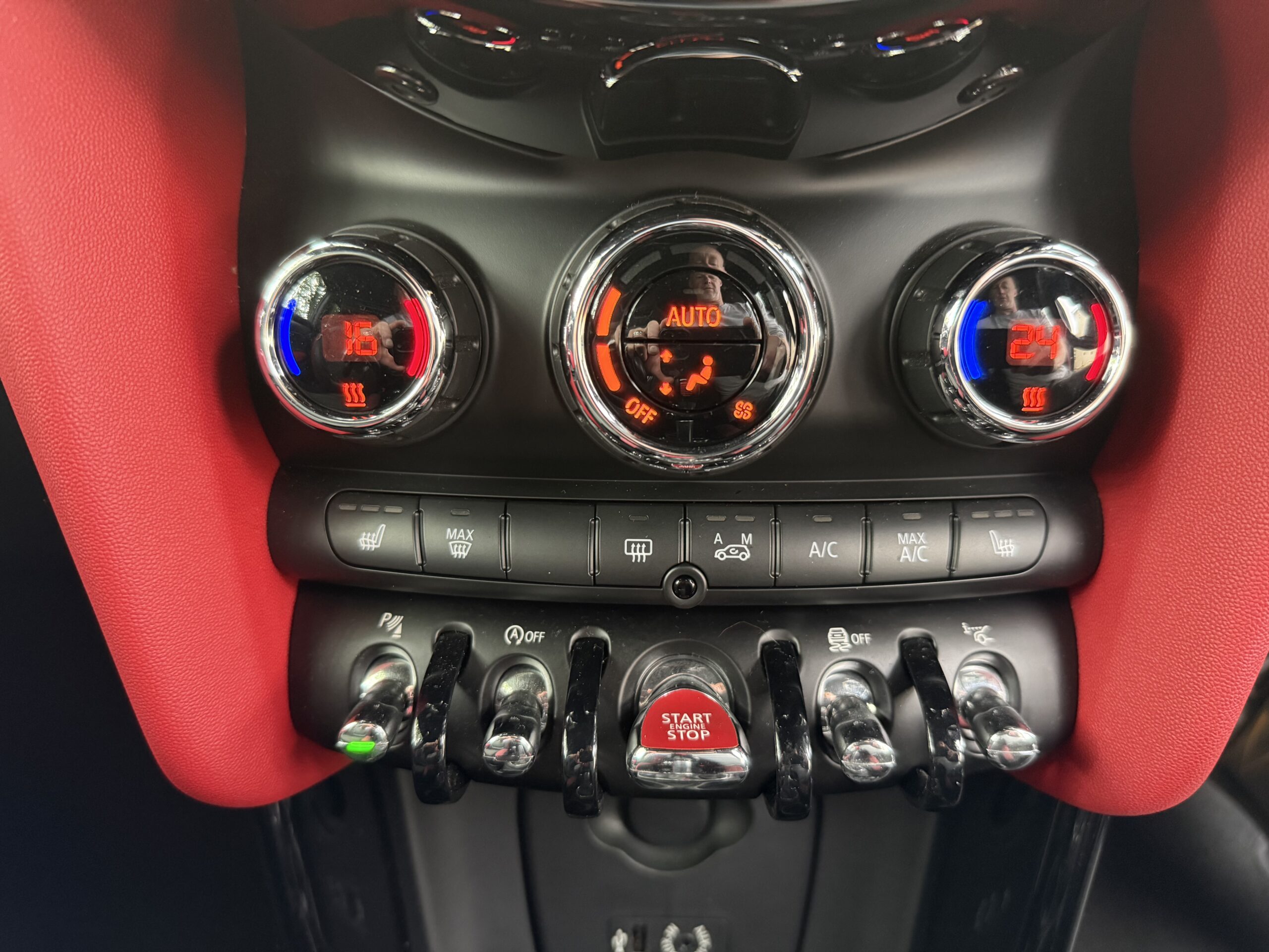 2015 MINI 2.0 John Cooper Works 3Dr Auto