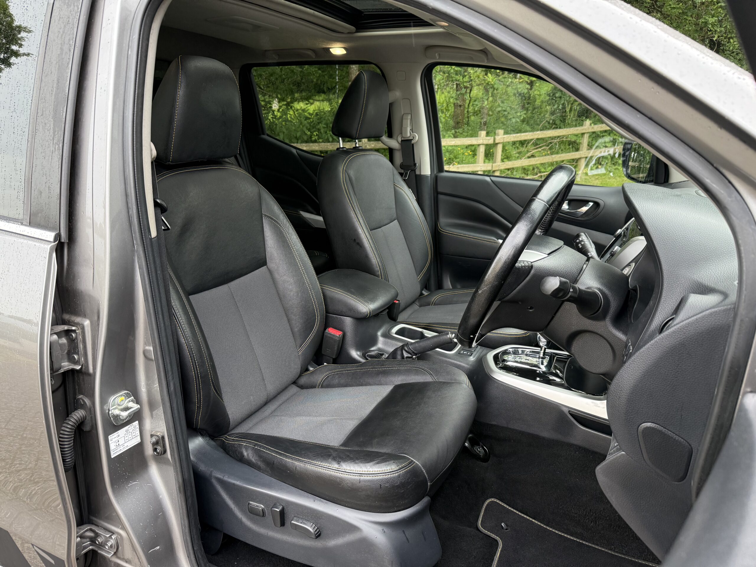 2019 Nissan Navara Double Cab Pick-Up 2.3 dCi N-Guard 190 AWD Auto