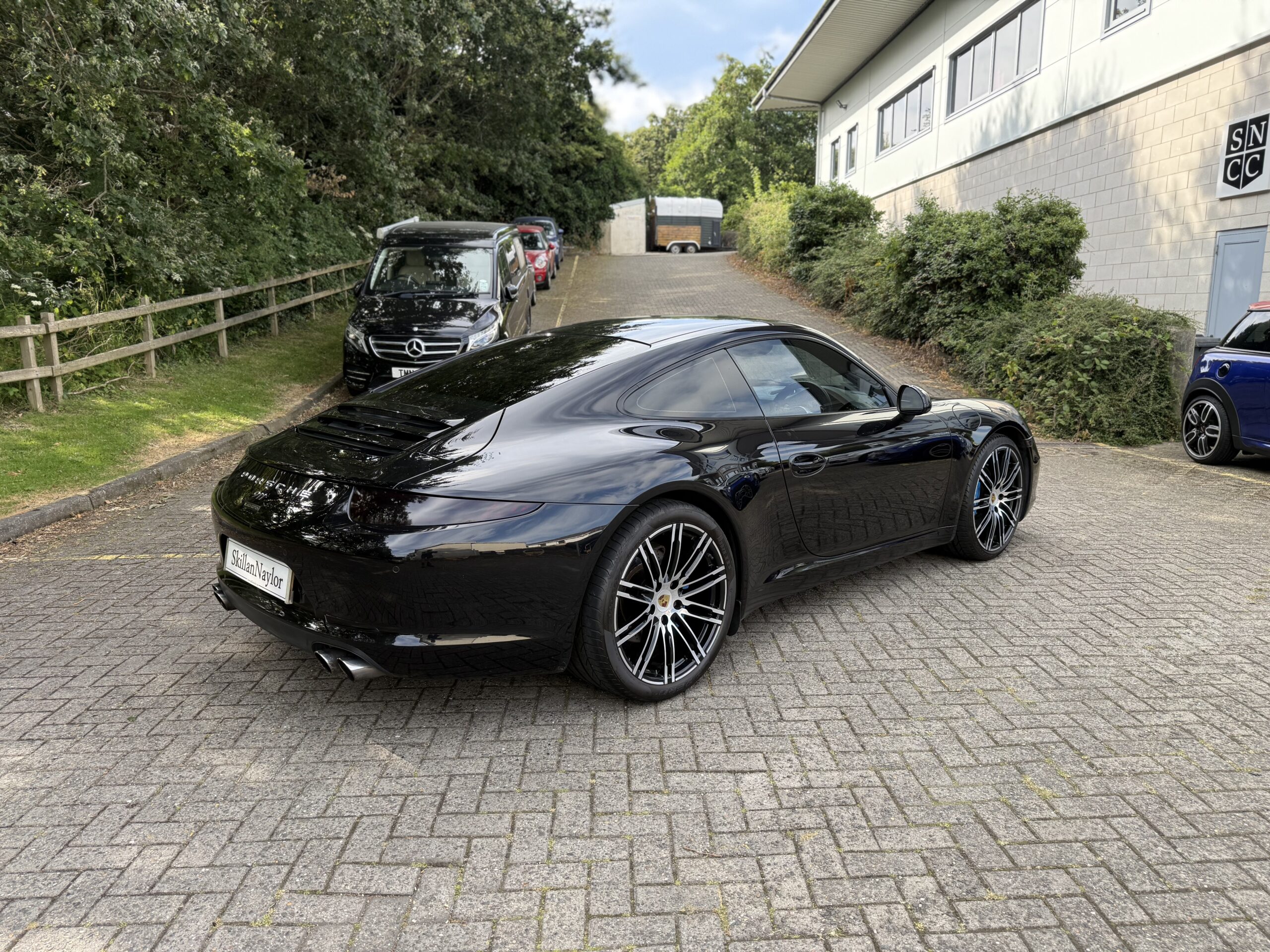 2015 Porsche 911 (991.1) Carrera 3.4 Black Edition Coupe PDK