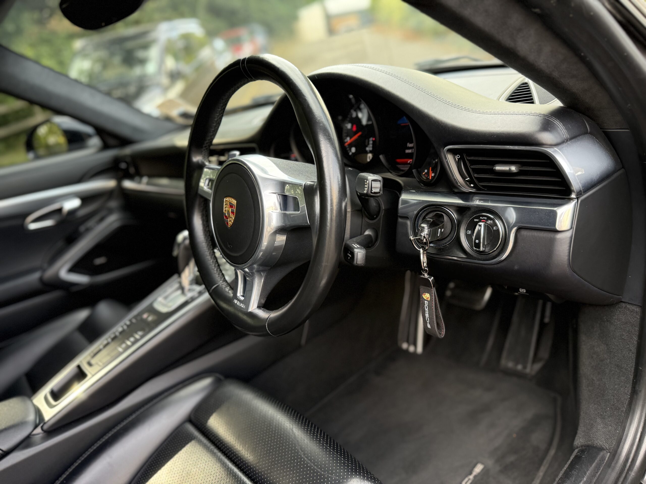 2015 Porsche 911 (991.1) Carrera 3.4 Black Edition Coupe PDK