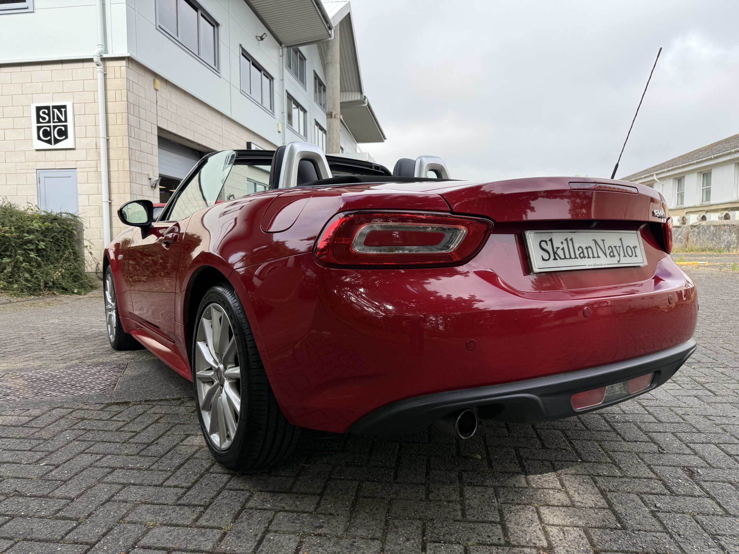 2016 Fiat 124 Spider 1.4 Multiair Lusso Plus