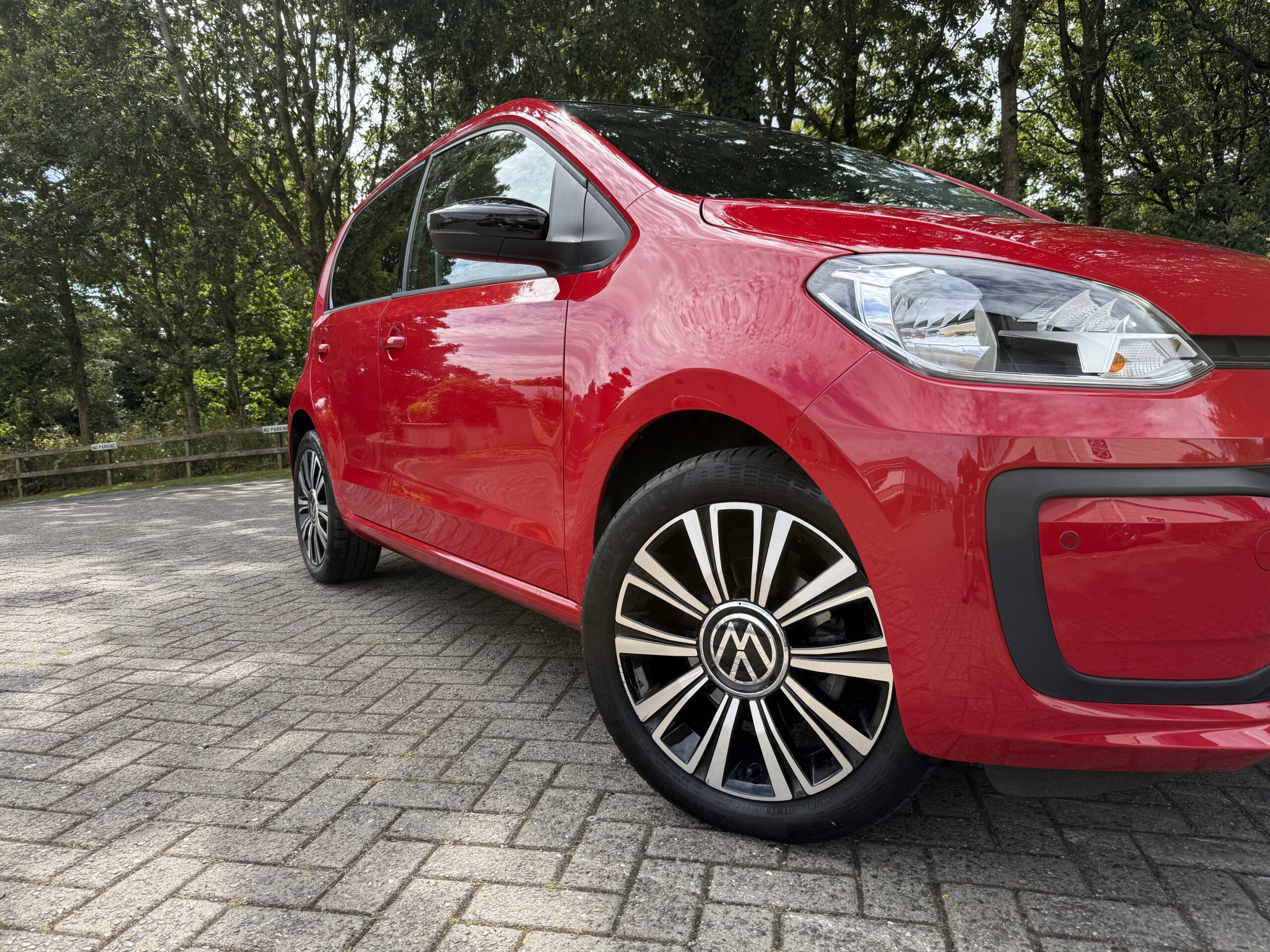 2022 Volkswagen UP 1.0 Black Edition 5Dr
