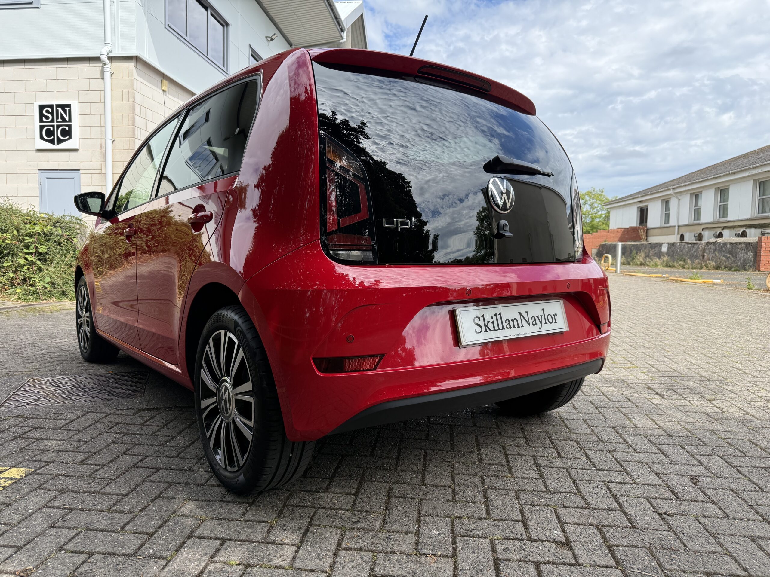 2022 Volkswagen UP 1.0 Black Edition 5Dr