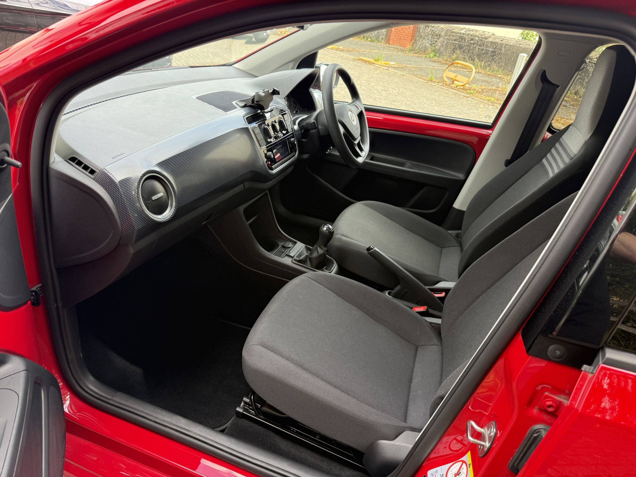 2022 Volkswagen UP 1.0 Black Edition 5Dr