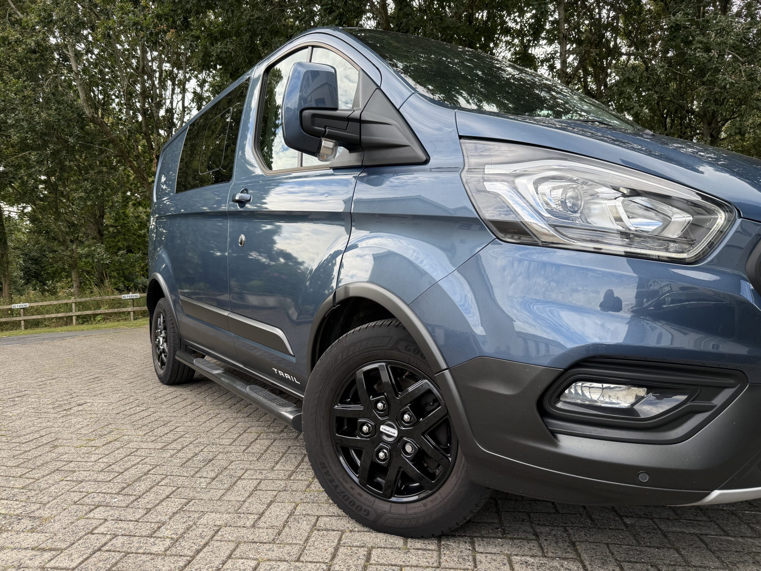 2021 Ford Transit Custom 320 L1 2.0 EcoBlue 170 D/Cab Trail
