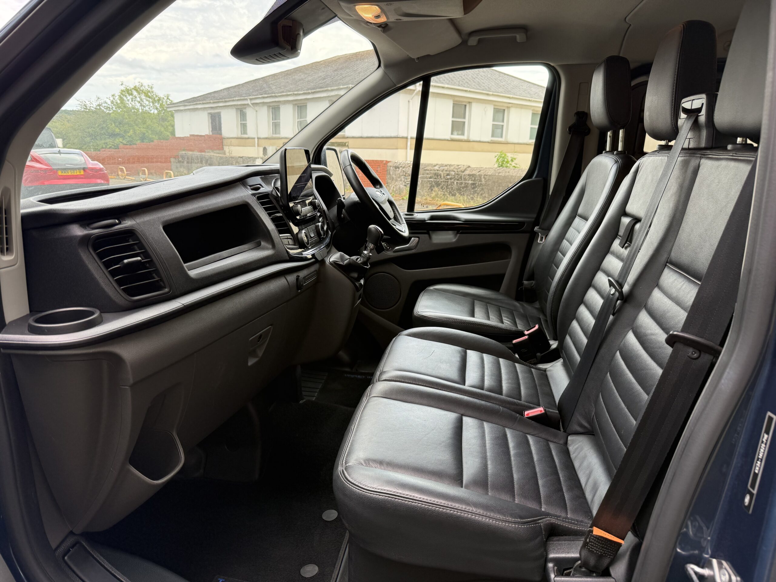 2021 Ford Transit Custom 320 L1 2.0 EcoBlue 170 D/Cab Trail