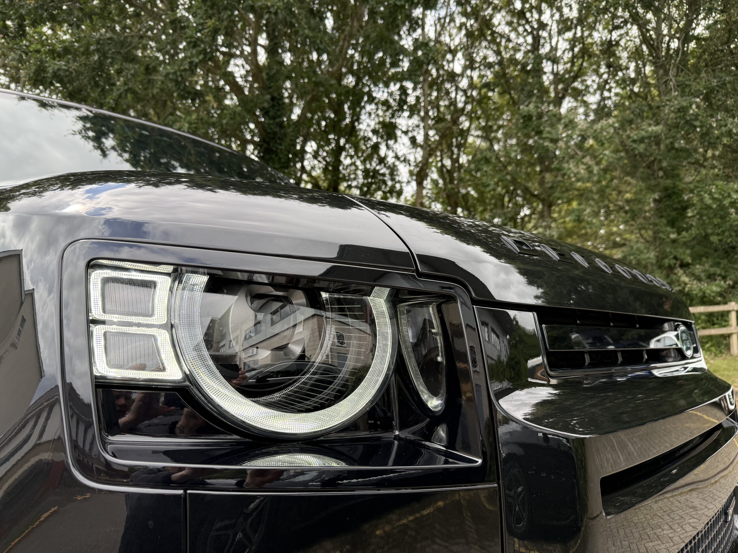 2022 Land Rover Defender 110 2.0 P400e x-Dynamic HSE 5Dr Auto