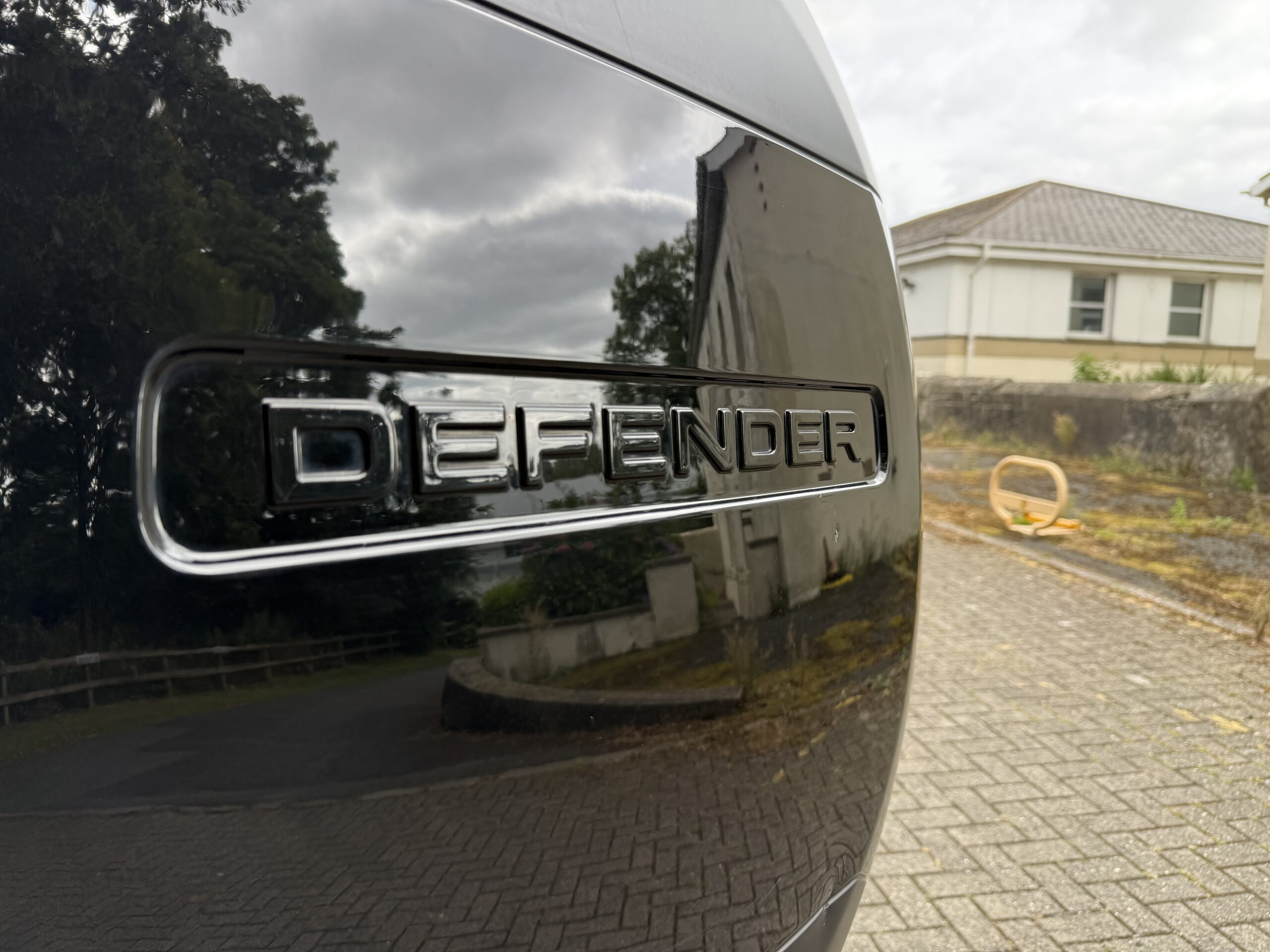 2022 Land Rover Defender 110 2.0 P400e x-Dynamic HSE 5Dr Auto