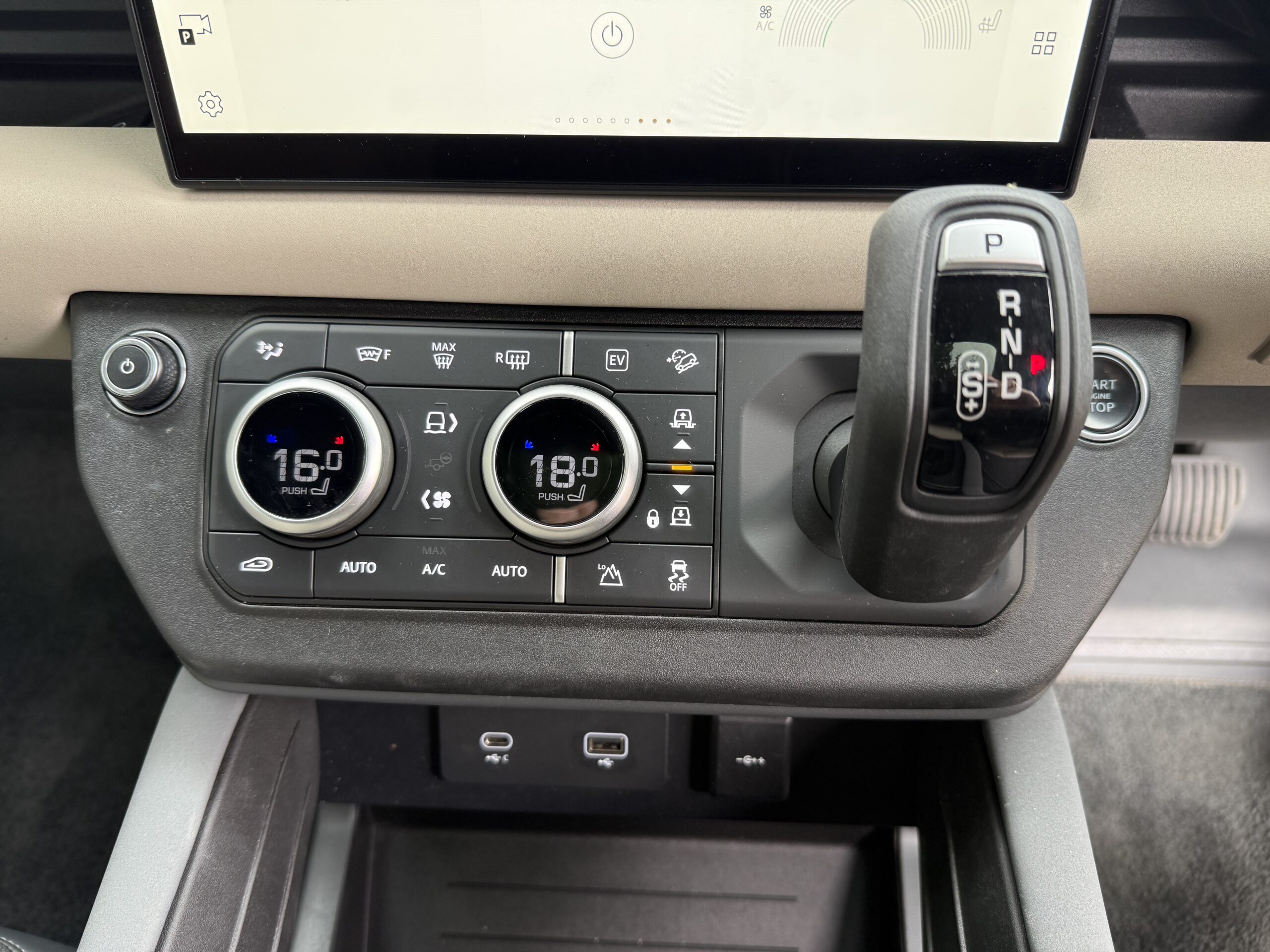2022 Land Rover Defender 110 2.0 P400e x-Dynamic HSE 5Dr Auto