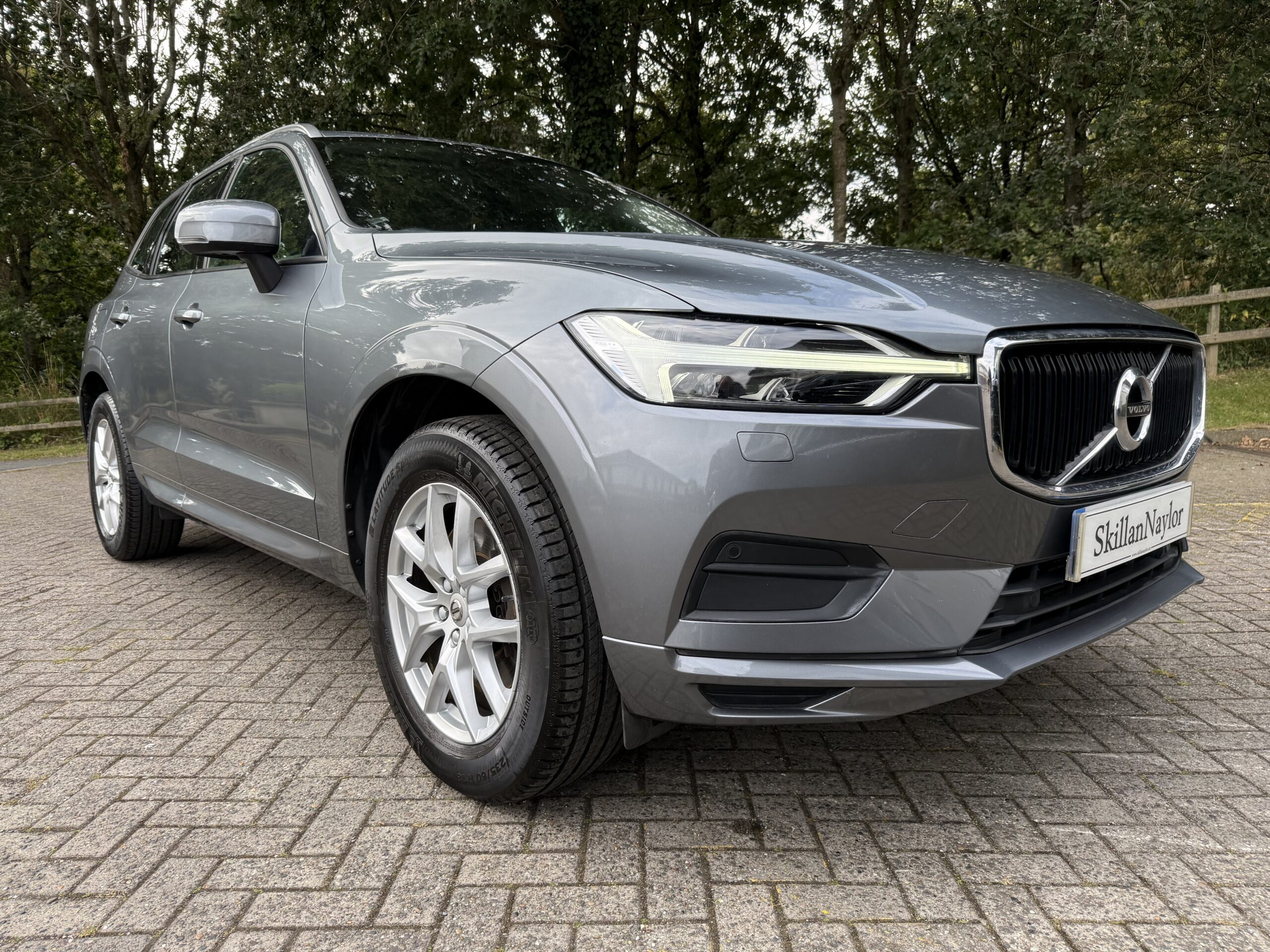 2018 Volvo XC60 2.0 T5 Momentum AWD 5Dr Auto