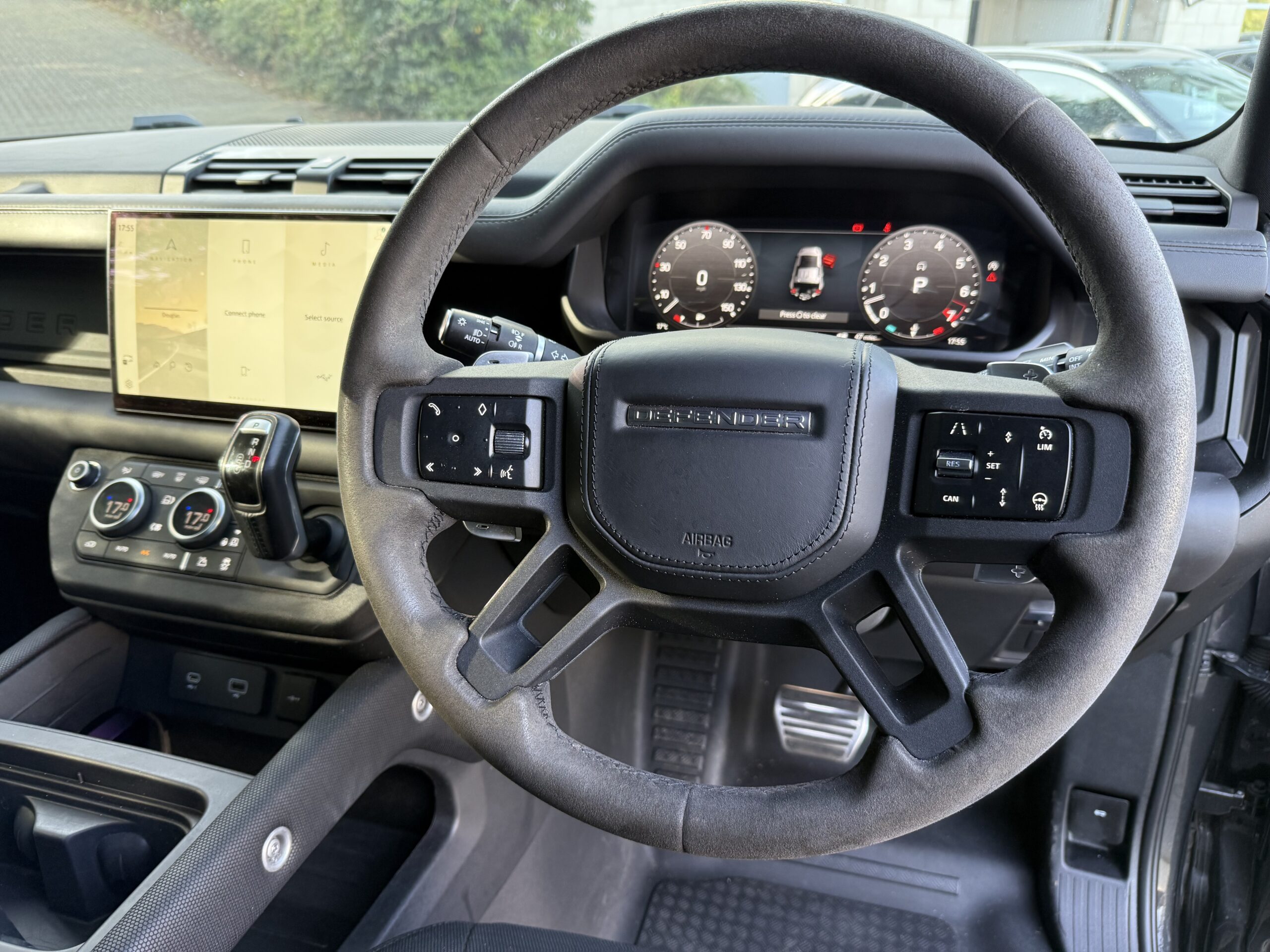 2022 Land Rover Defender 110 5.0 P525 Supercharged V8 5Dr Auto