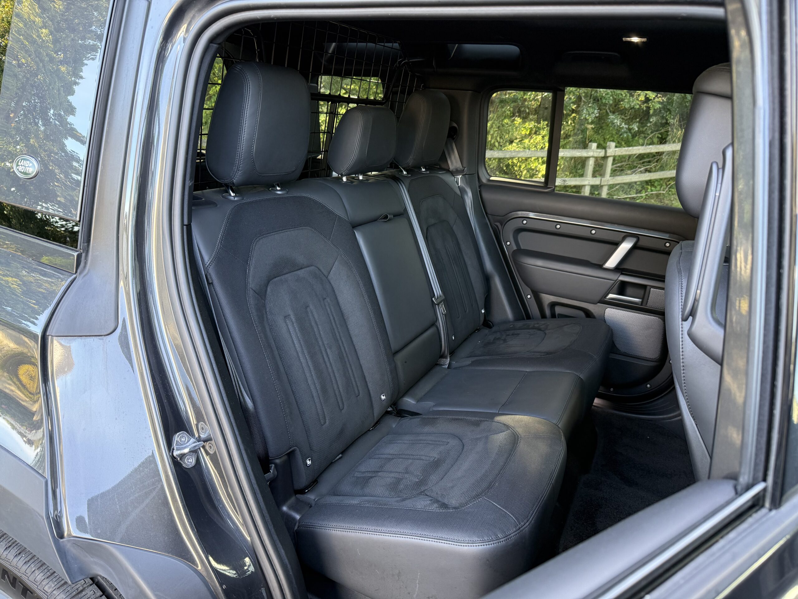 2022 Land Rover Defender 110 5.0 P525 Supercharged V8 5Dr Auto