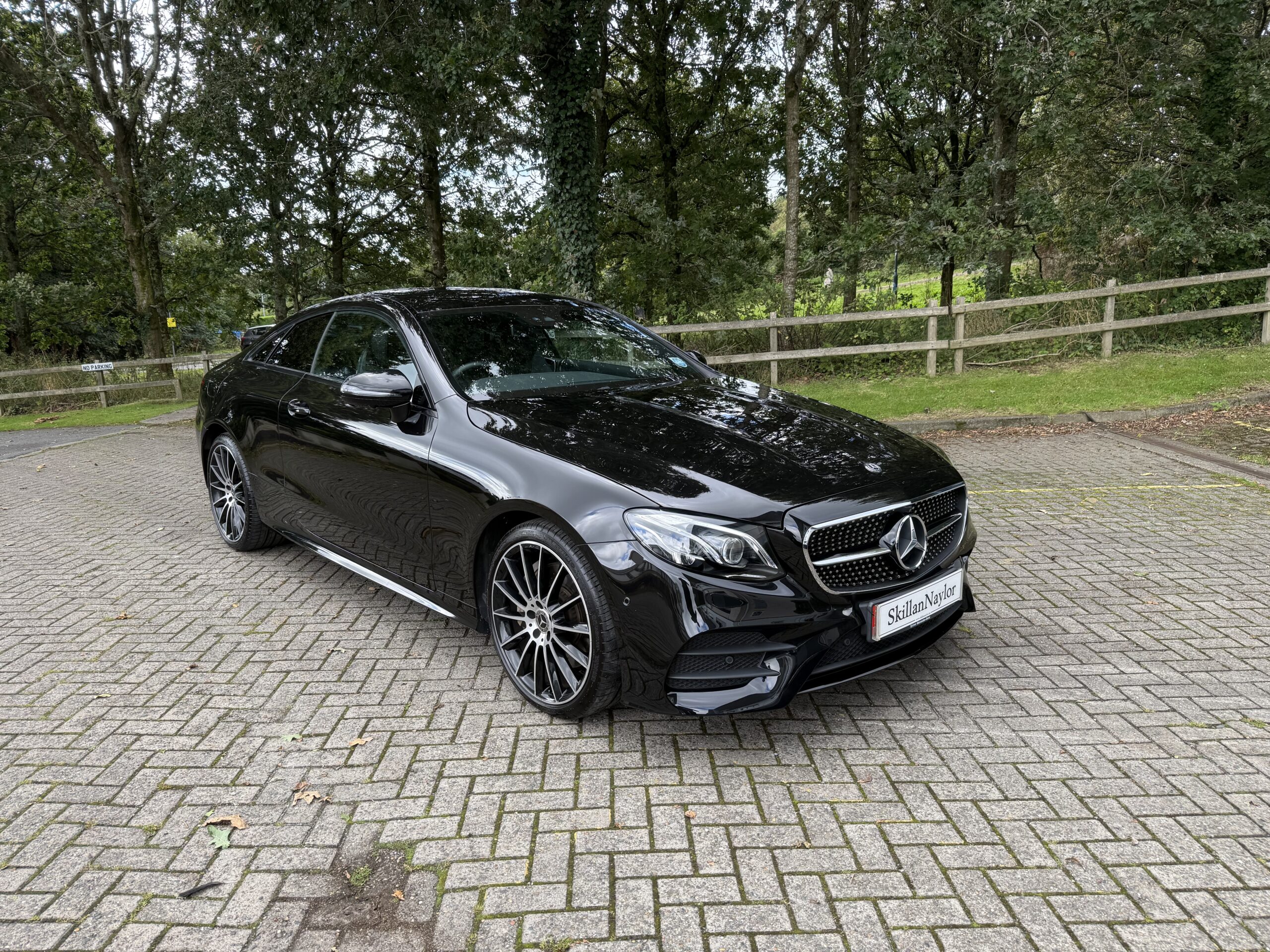 2019 Mercedes E300 AMG Line 2Dr Coupe 9G-Tronic Auto
