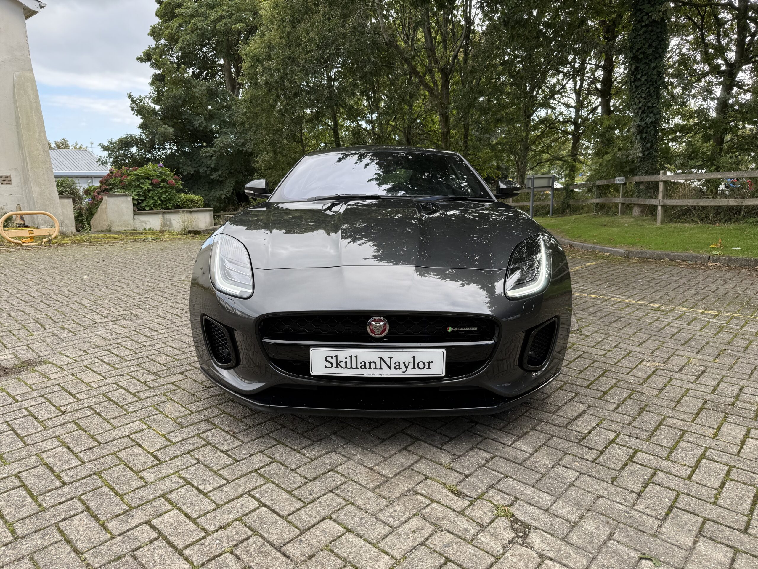 2019 Jaguar F-Type Coupe 3.0 SC V6 R-Dynamic Auto