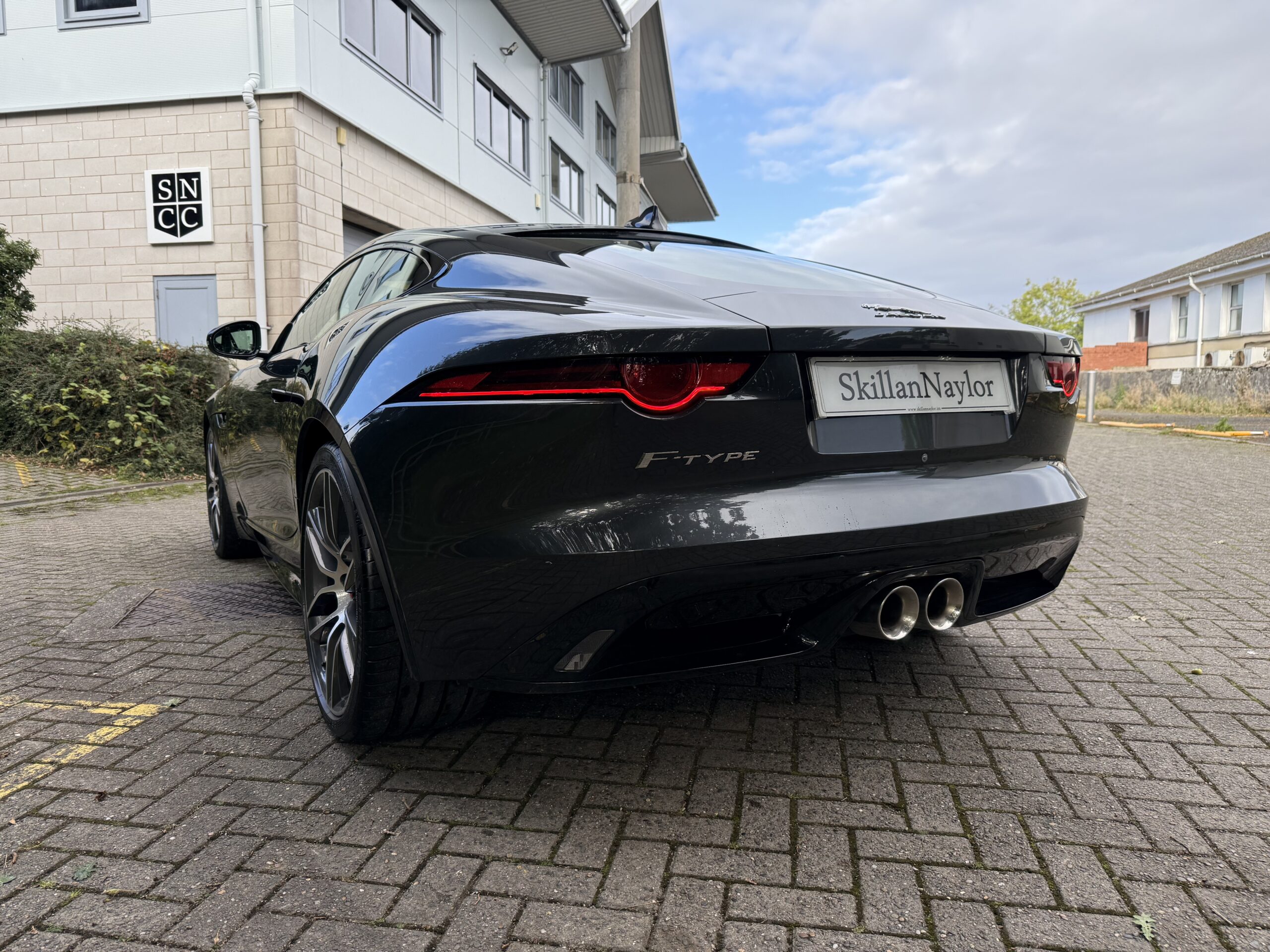 2019 Jaguar F-Type Coupe 3.0 SC V6 R-Dynamic Auto