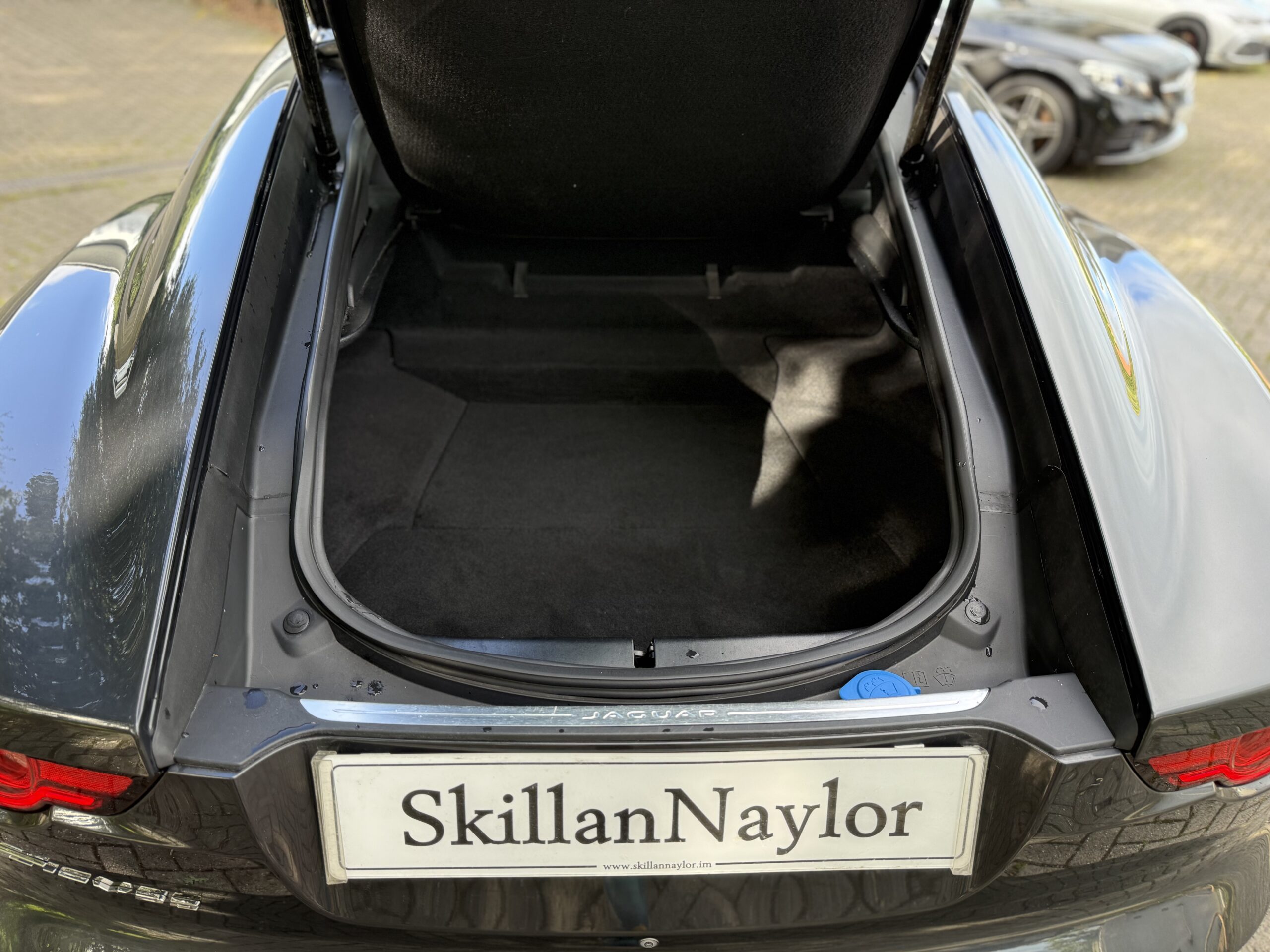 2019 Jaguar F-Type Coupe 3.0 SC V6 R-Dynamic Auto