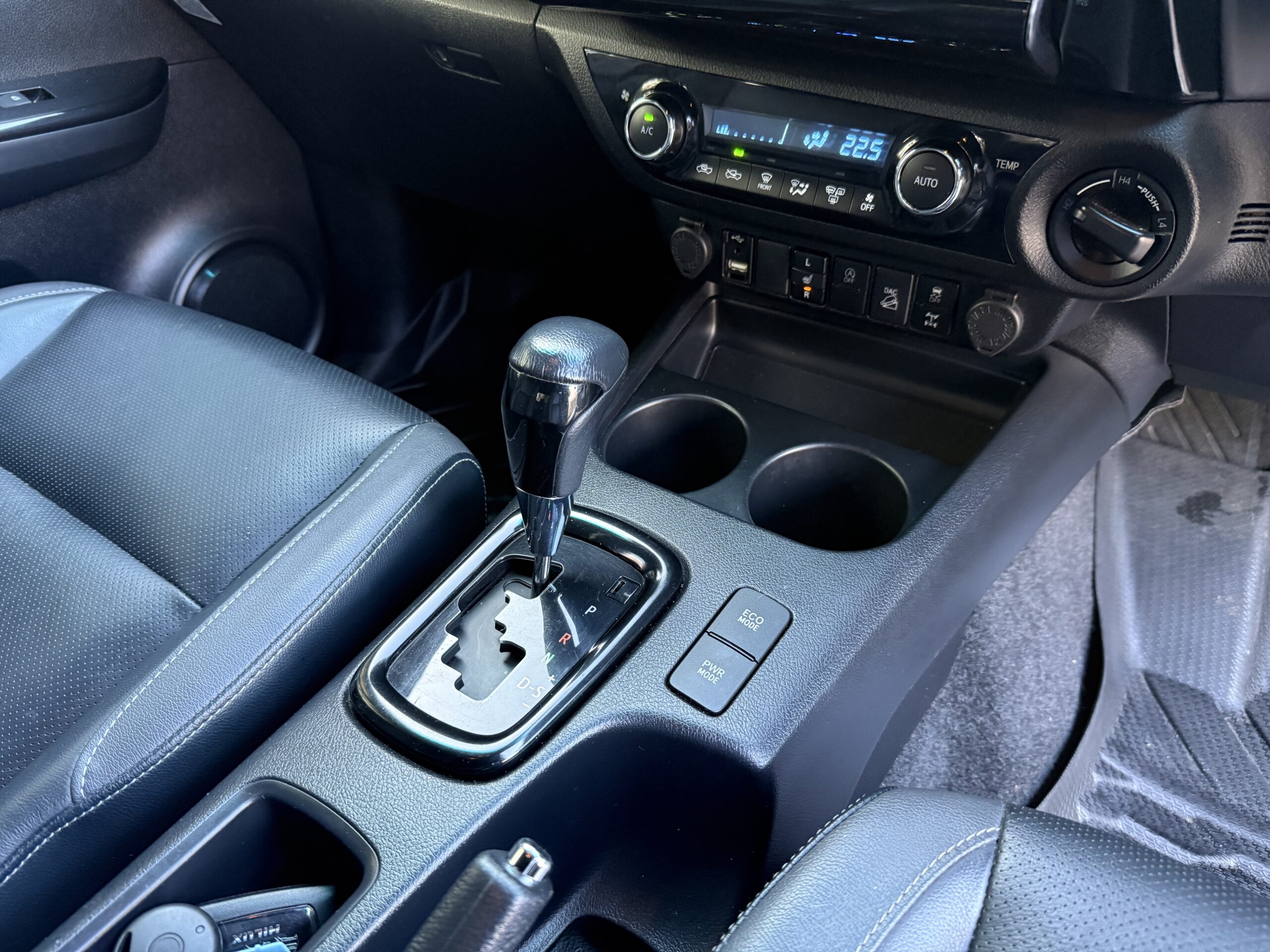 2021 Toyota Hi-Lux Invincible X D-Cab 2.8 D-4D Auto