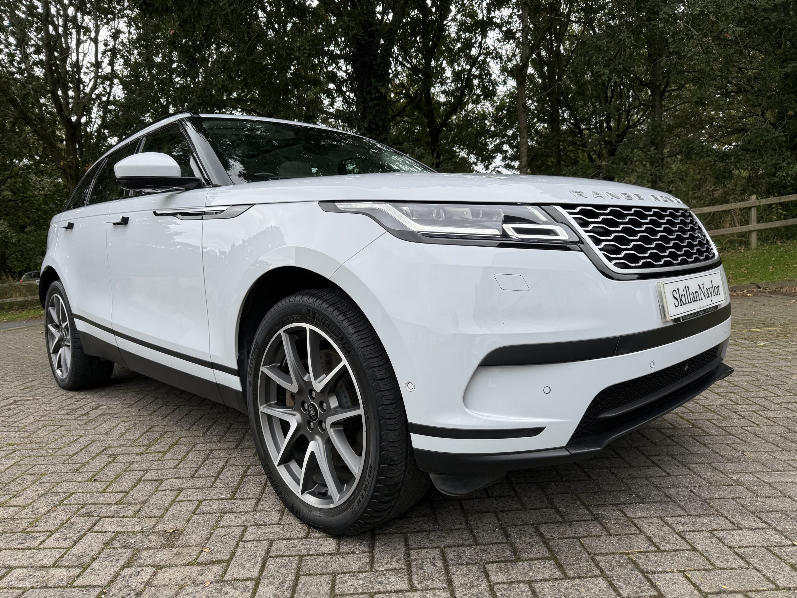2021 Range Rover Velar 2.0 P400e HSE 5Dr Auto