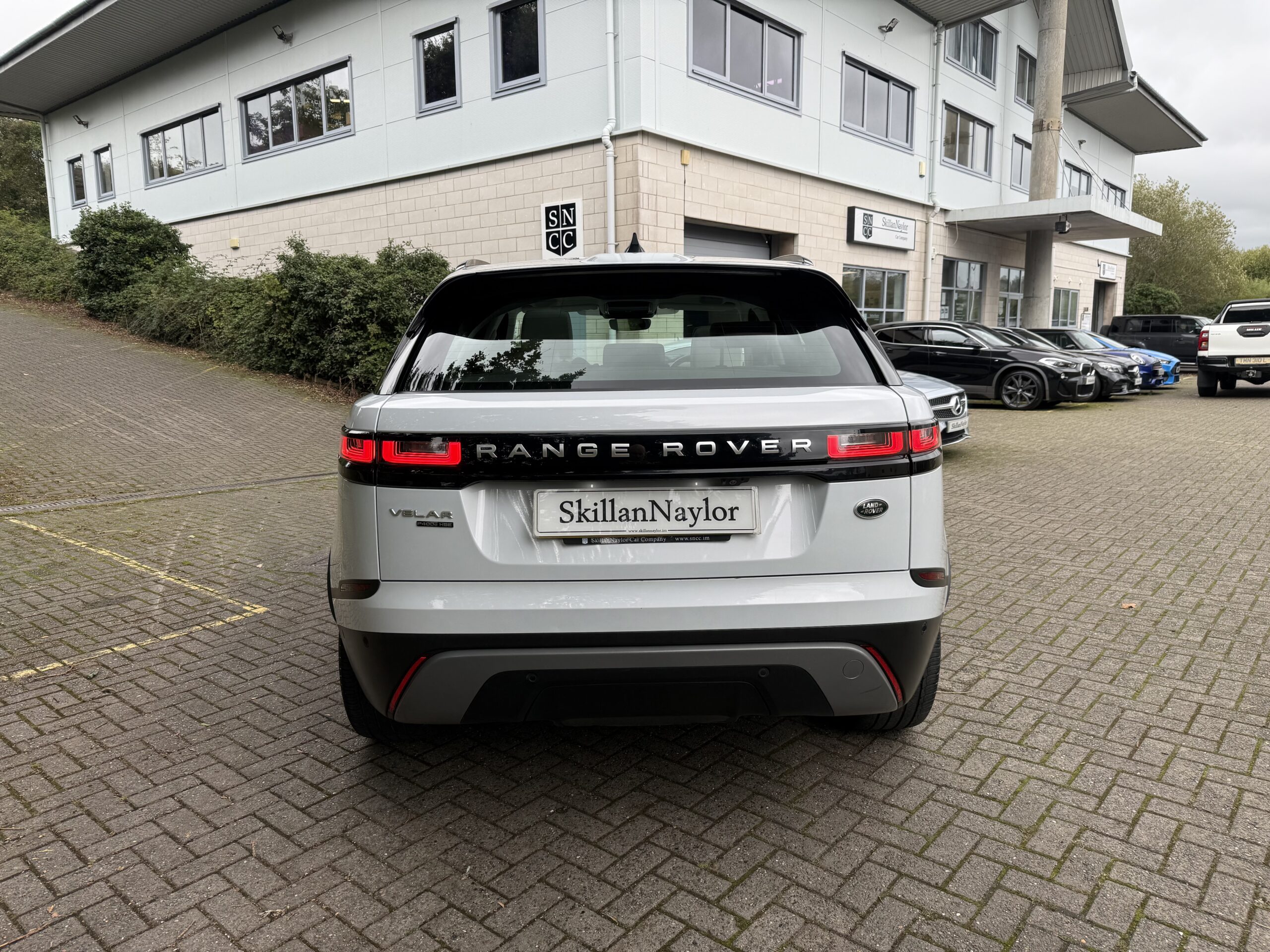 2021 Range Rover Velar 2.0 P400e HSE 5Dr Auto