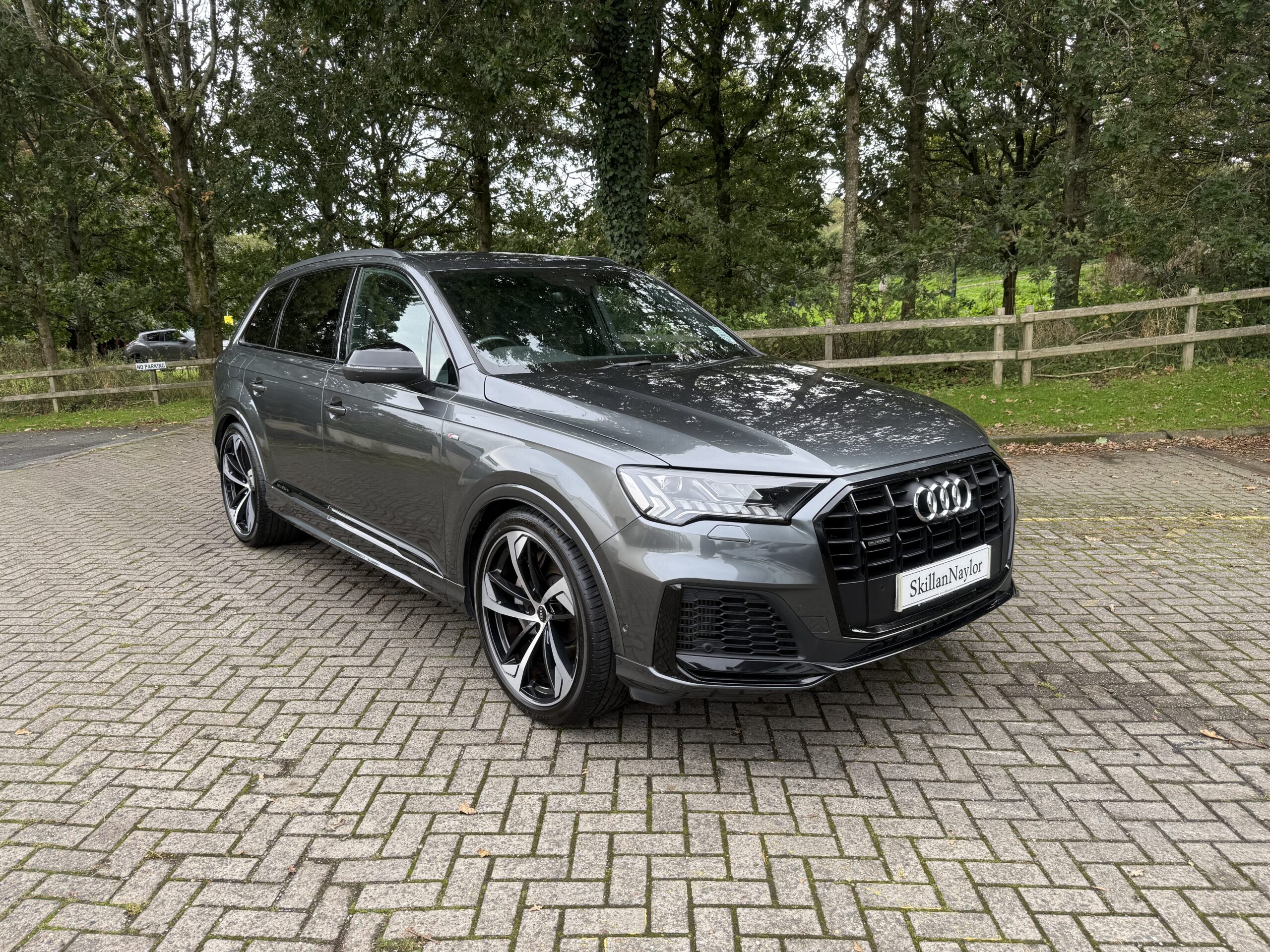 2021 Audi Q7 55 TFSI e Quattro Black Edition 5Dr Tip Auto
