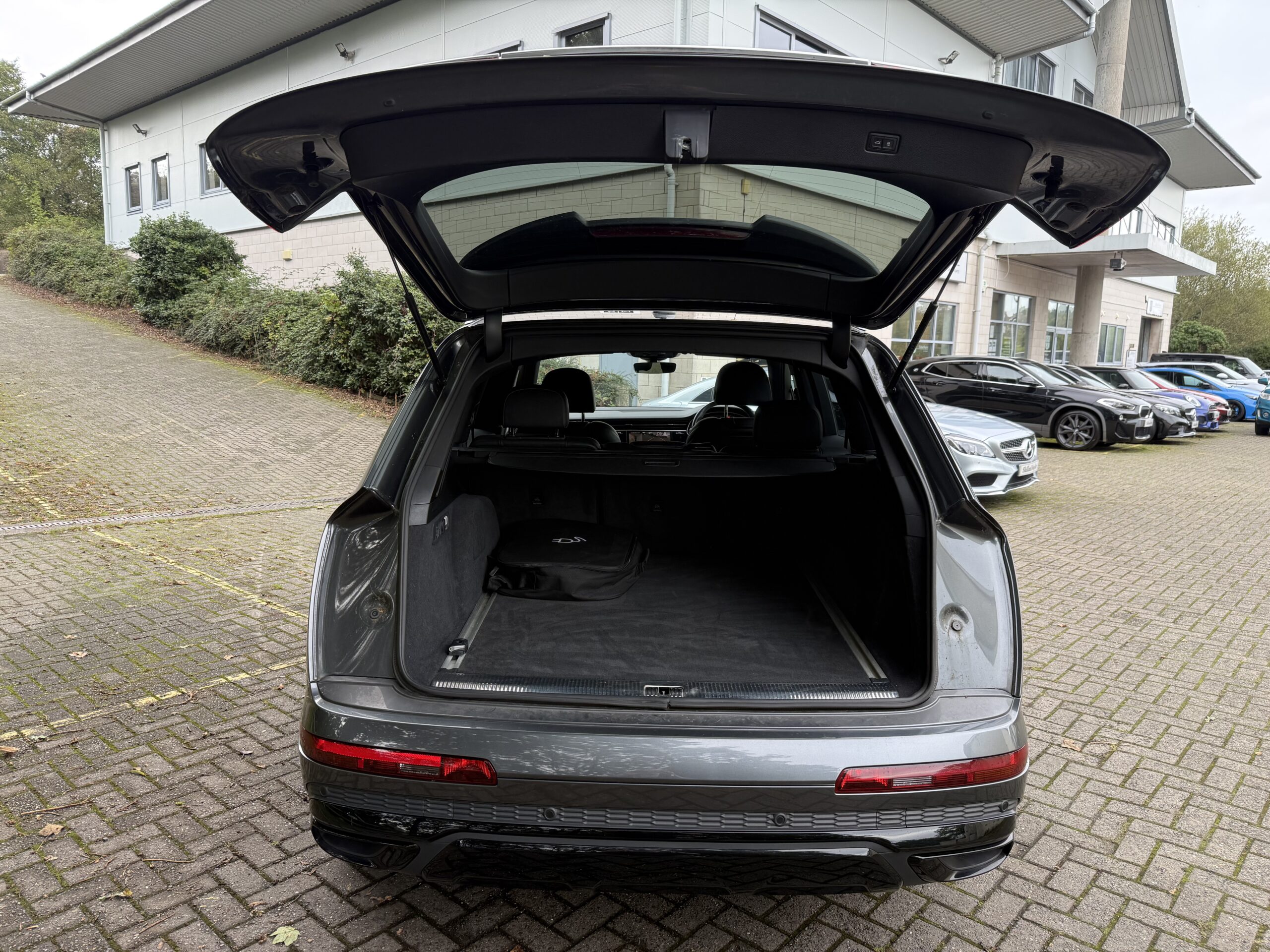 2021 Audi Q7 55 TFSI e Quattro Black Edition 5Dr Tip Auto